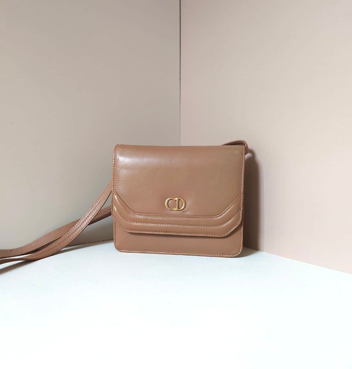 CHRISTIAN DIOR Beige CD Gold Label Envelope Small Shoulder Bag/Side Bag/Cross Bag - Japanese Second-hand Vintage
