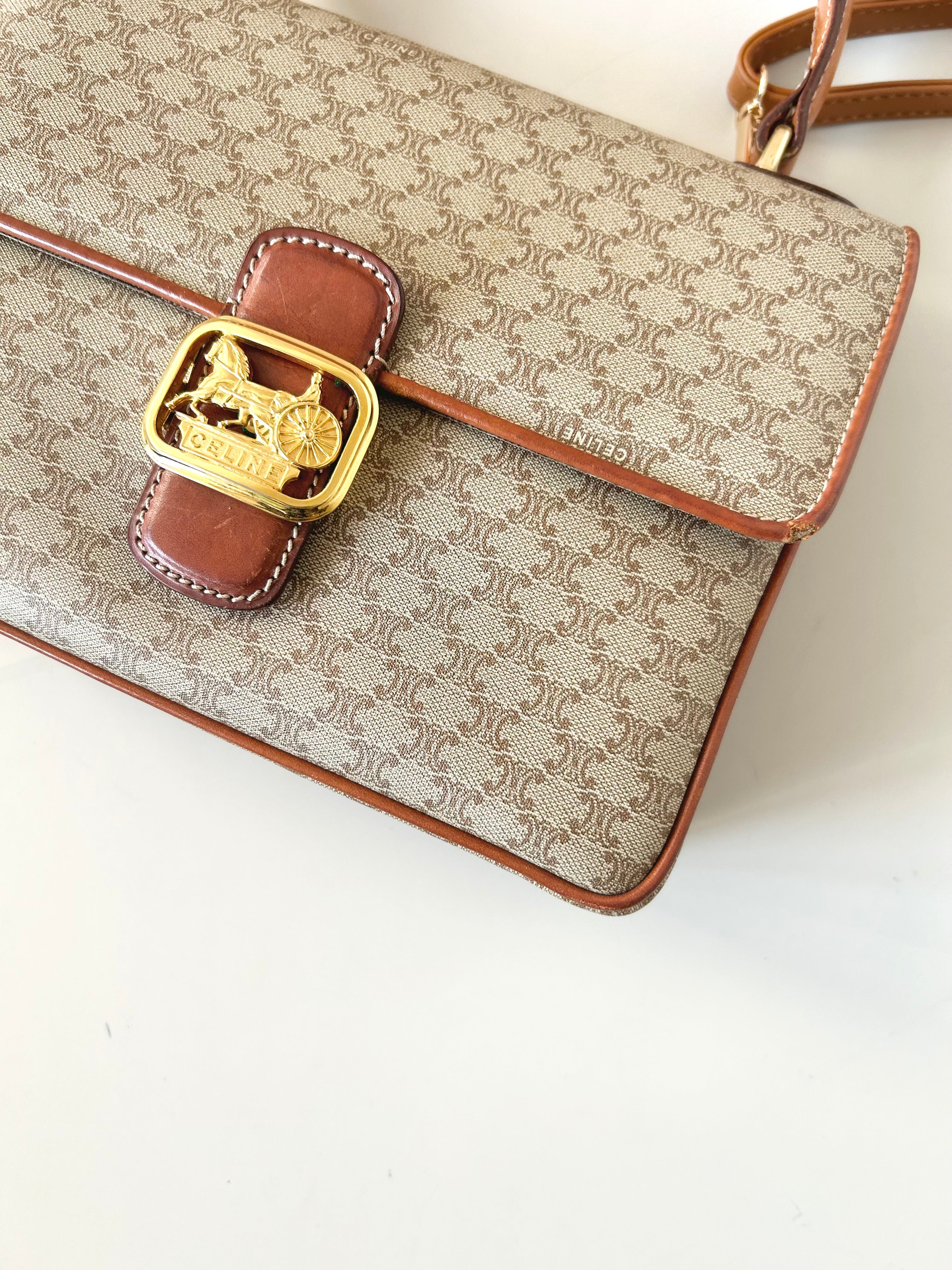 CELINE rare gold carriage old flower leather Kelly side bag / crossbody bag / handbag