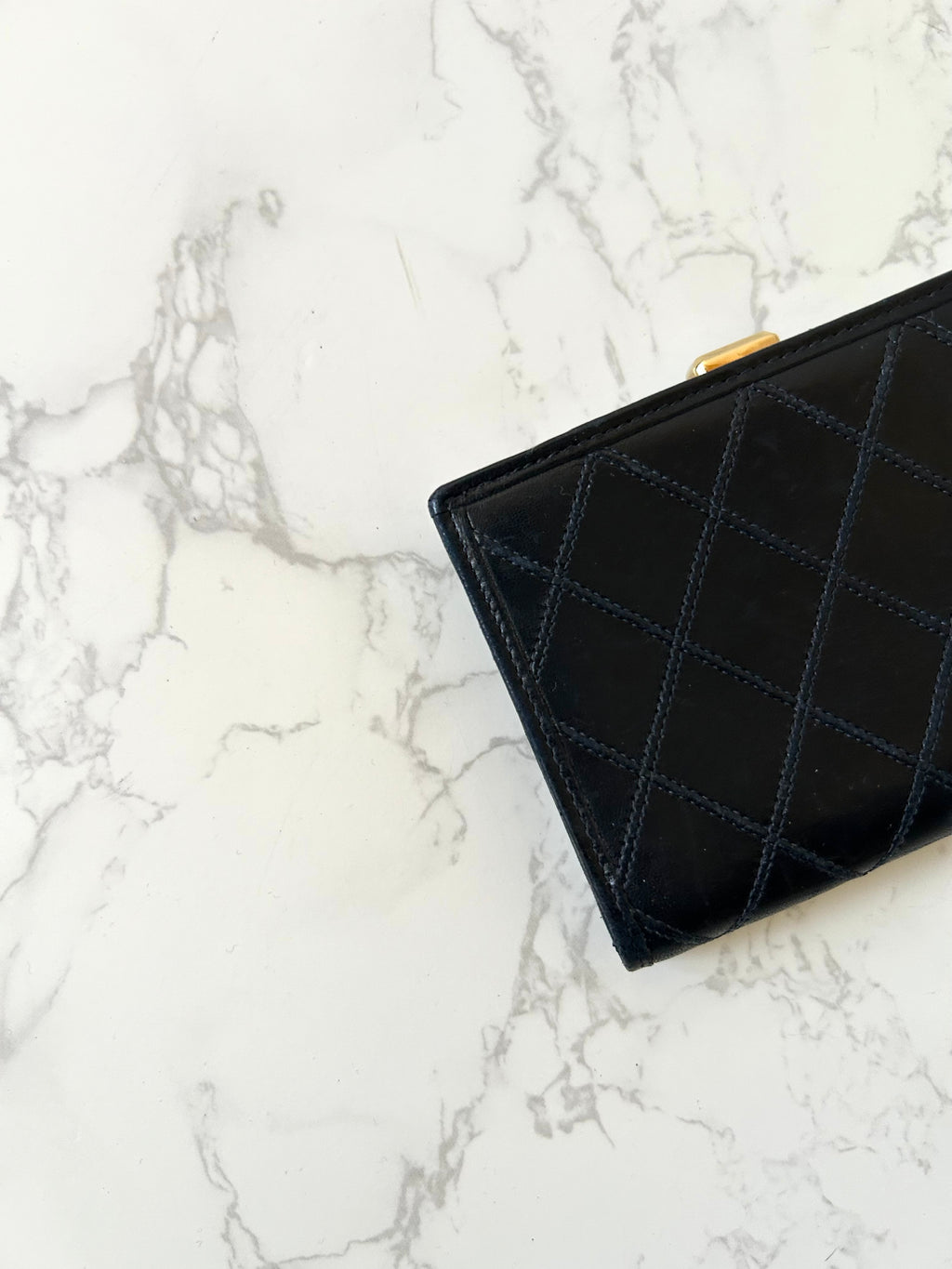 CHANEL rare black lambskin gold label short wallet / wallet
