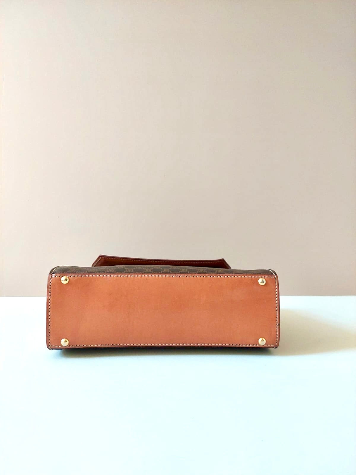 CELINE Coffee-colored presbyopic rotating buckle Kelly bag/side bag/crossbody bag/handbag