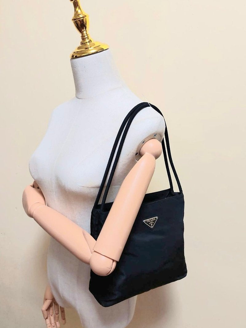 PRADA 黑色銀三角尼龍托特小包/單肩包/手提包