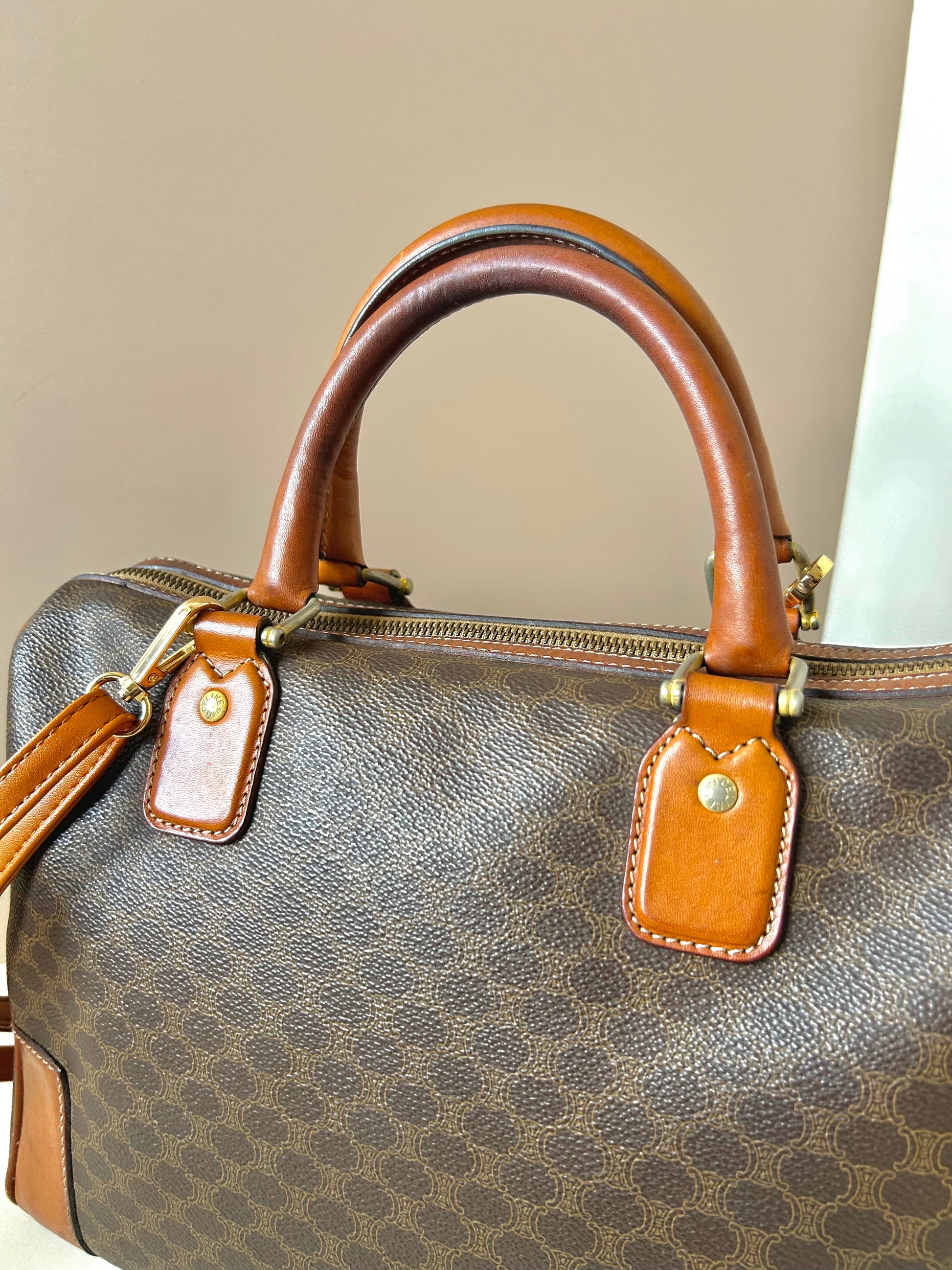 CELINE brown old flower leather Boston bucket bag/handbag/side bag/crossbody bag