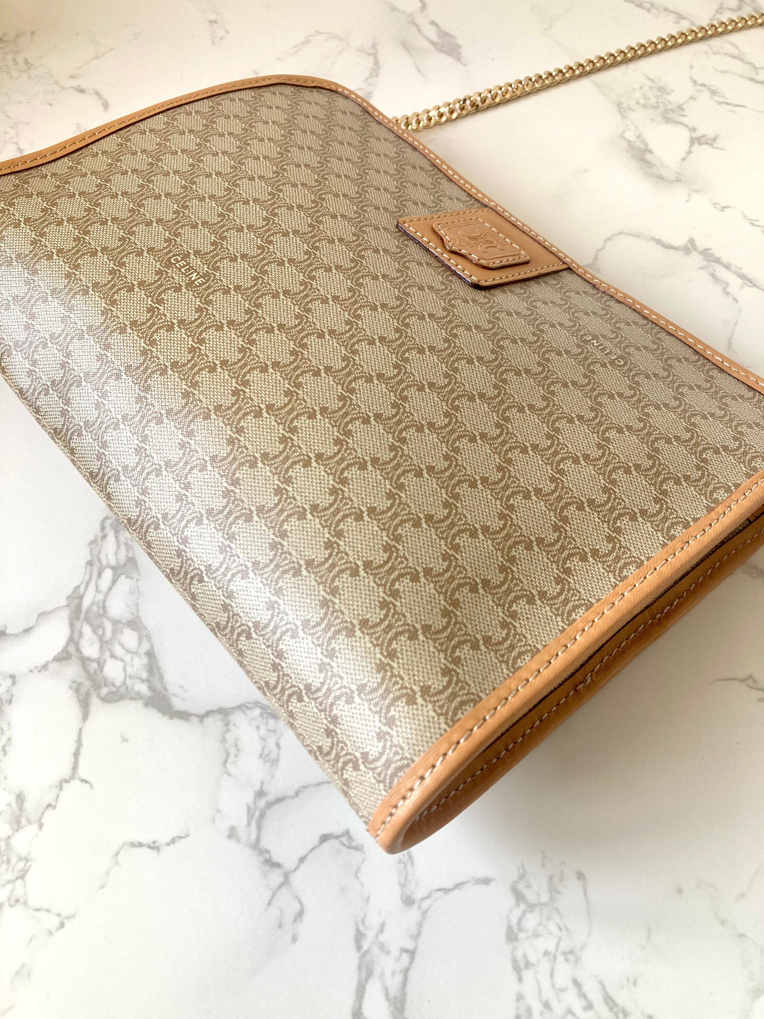 CELINE Beige Triomphe Monogram Chain Shoulder Bag