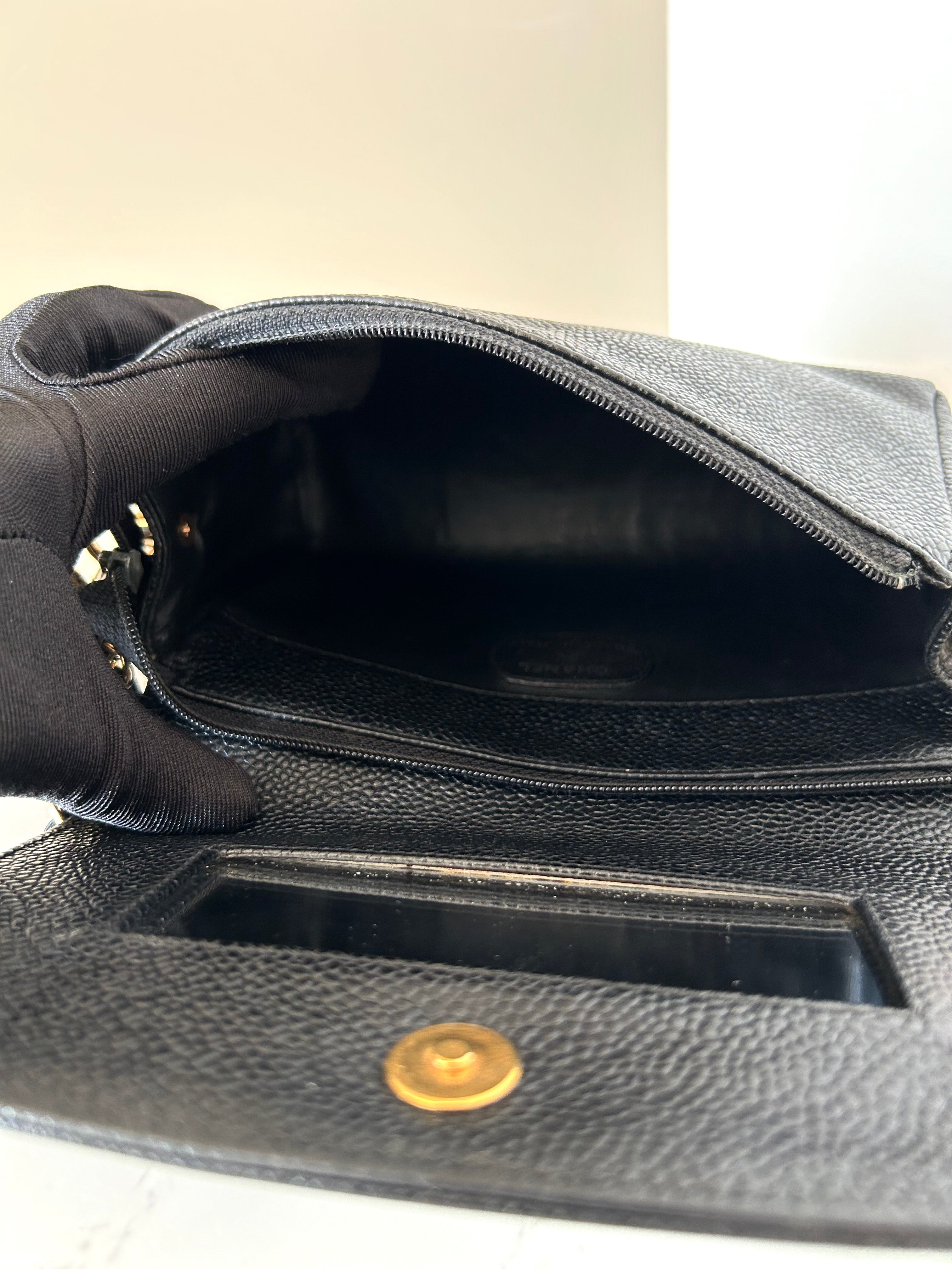 CHANEL Rare Black Caviar with Mirror WOC/Side Bag/Messenger Bag