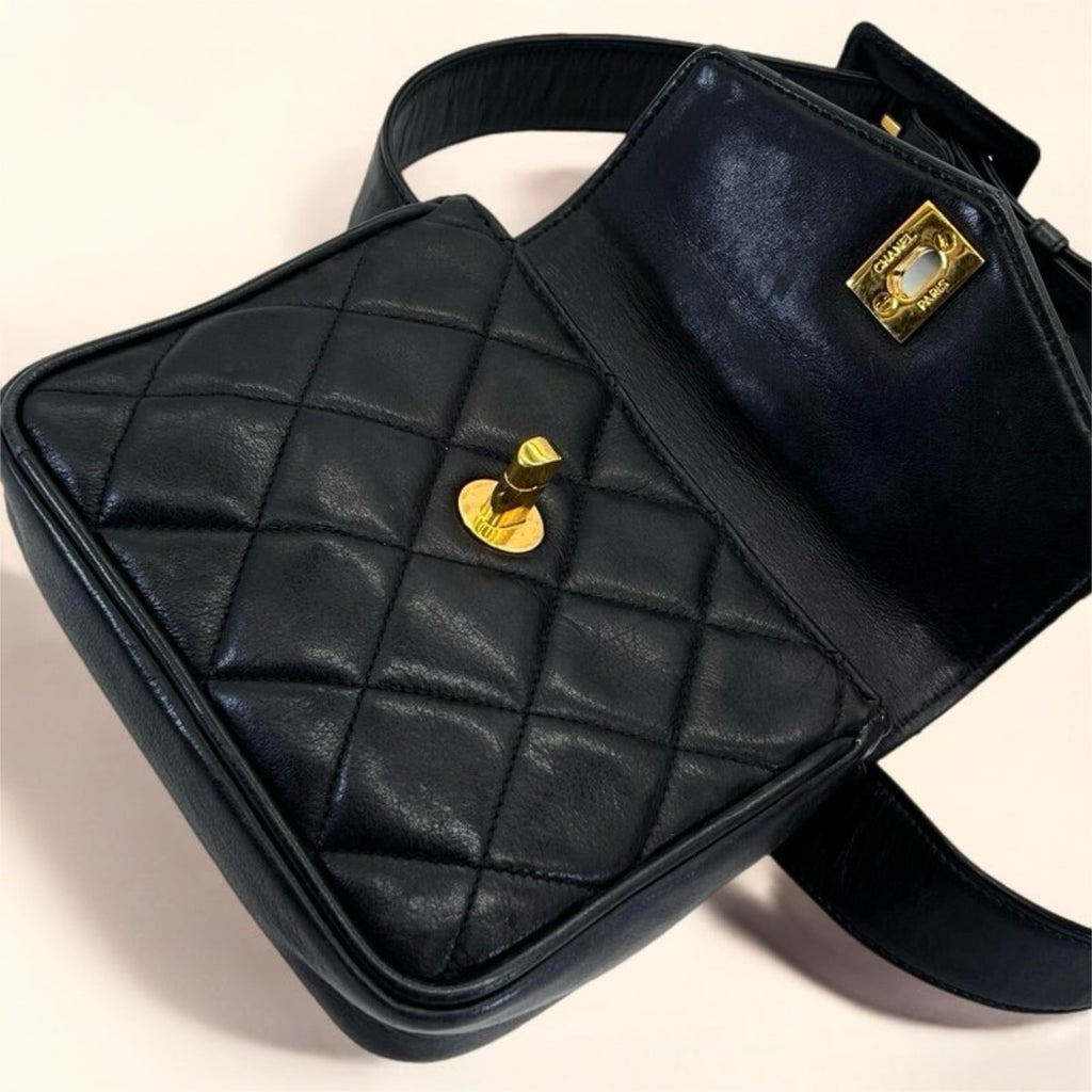 CHANEL rare black leather gold swivel buckle belt bag/side bag/clutch