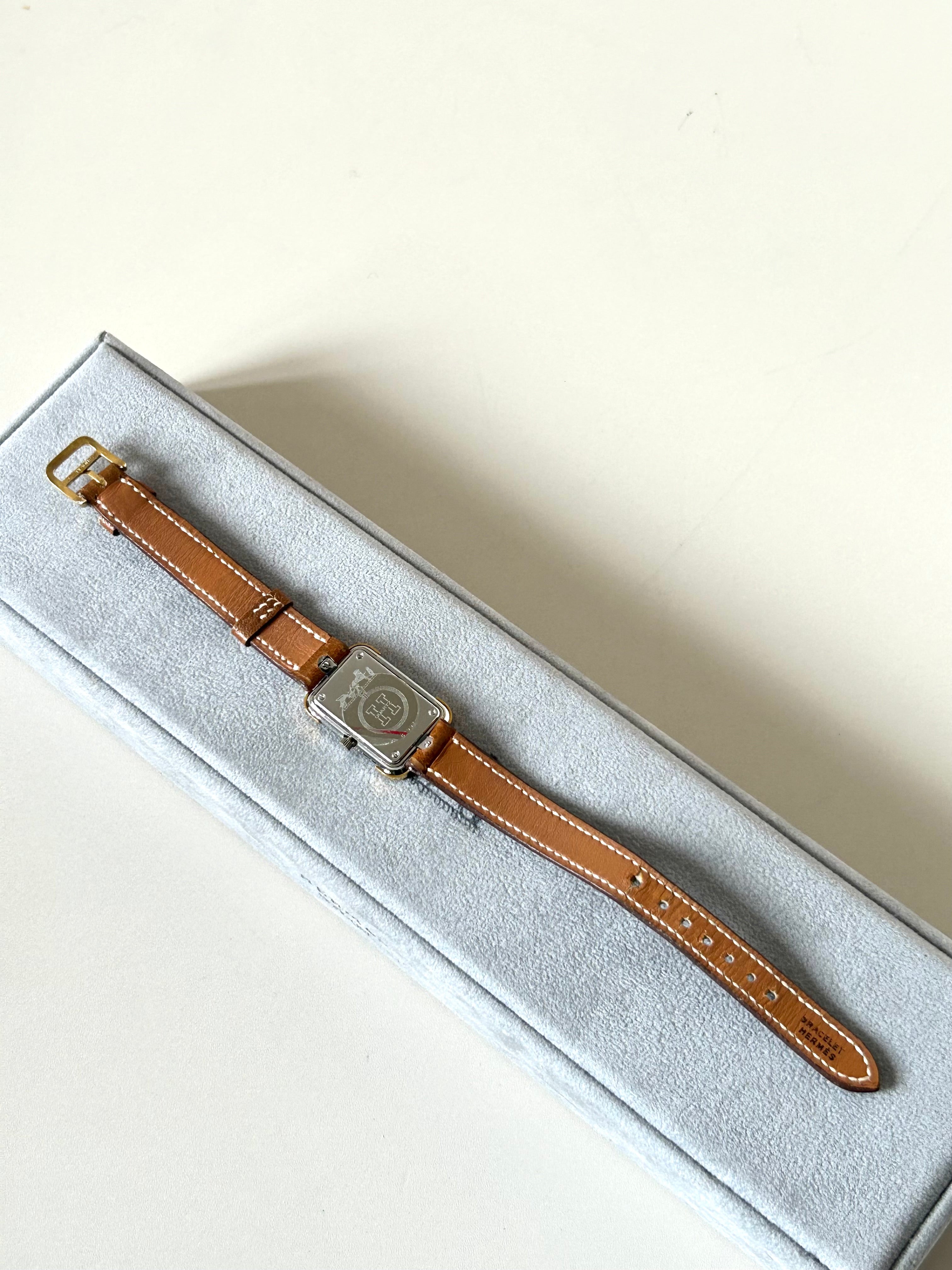 HERMES with original box - rare Croisiere brown leather wristwatch