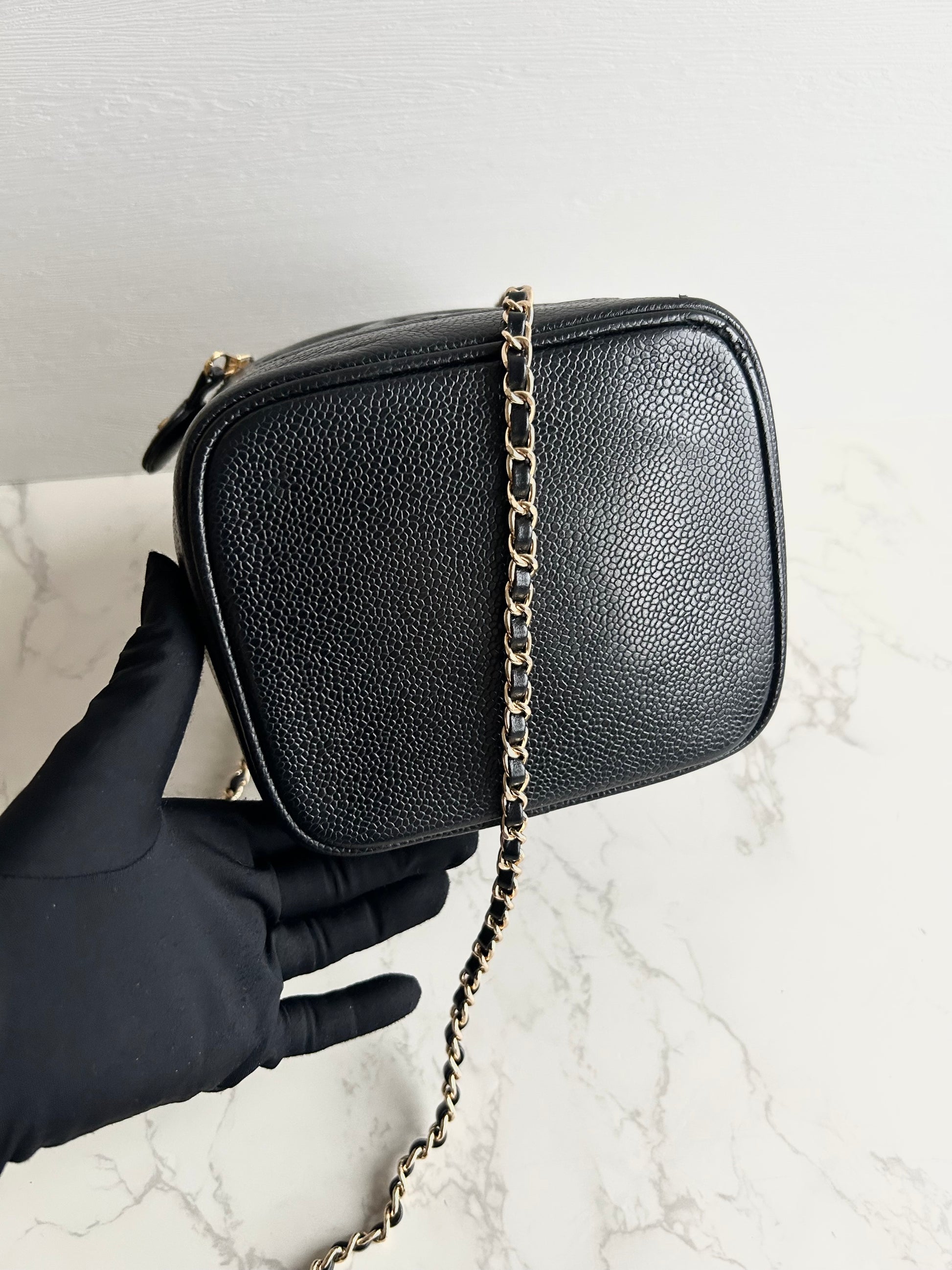 Chanel黑色魚子醬Vanity Box盒子包/斜背包/側背包