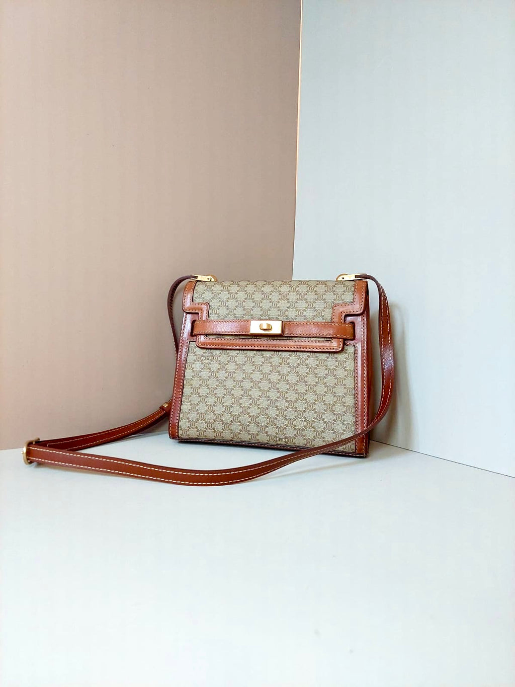 CELINE rare apricot old flower small Kelly / side bag / oblique bag