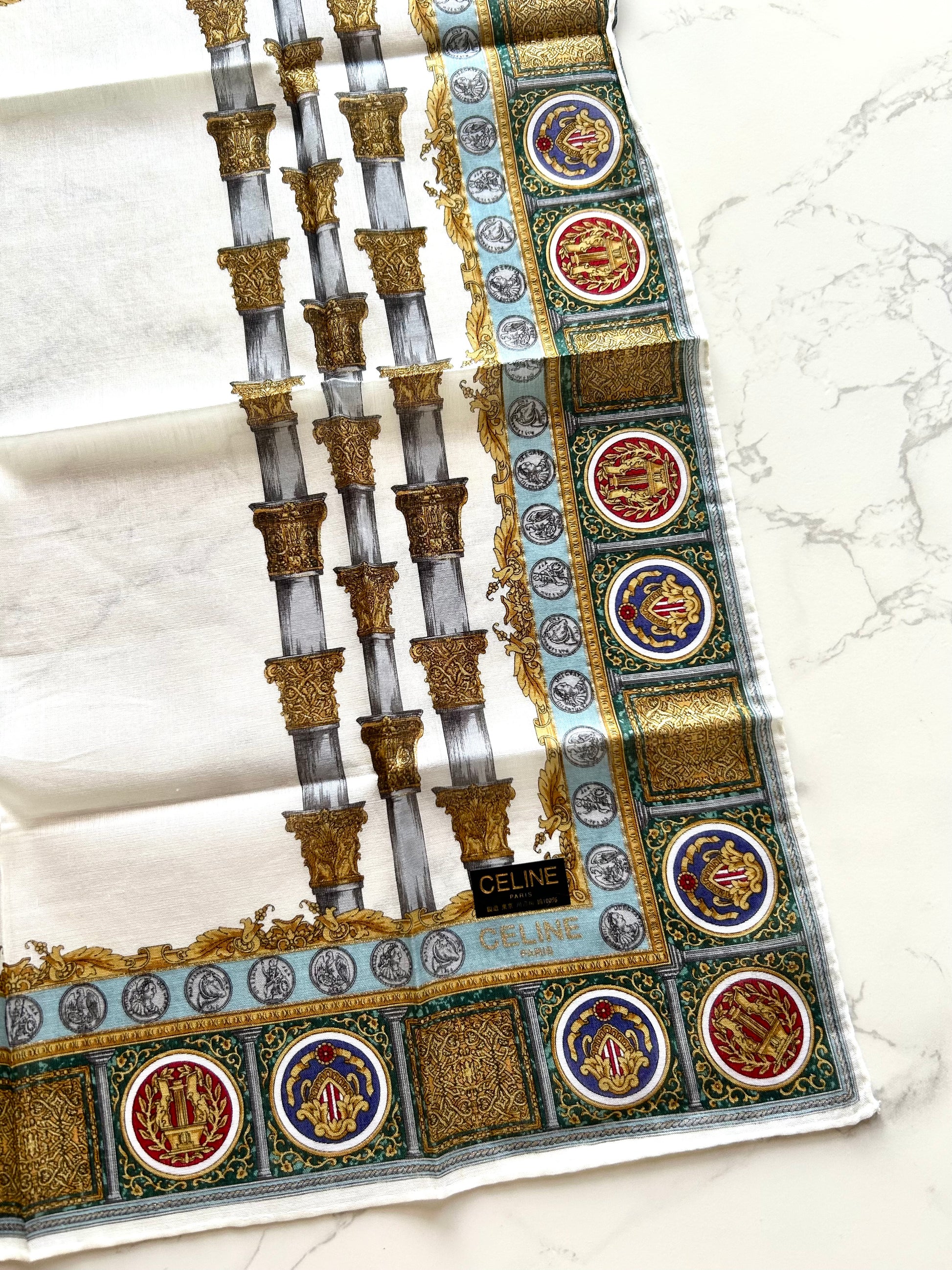 CELINE 中古方型絲巾（約46x46cm)（隨機款式）· 新春禮品