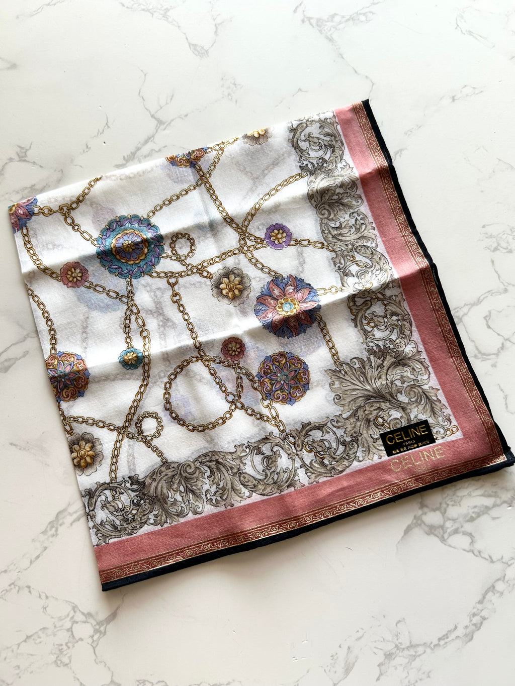 CELINE 中古方型絲巾（約46x46cm)（隨機款式）· 新春禮品