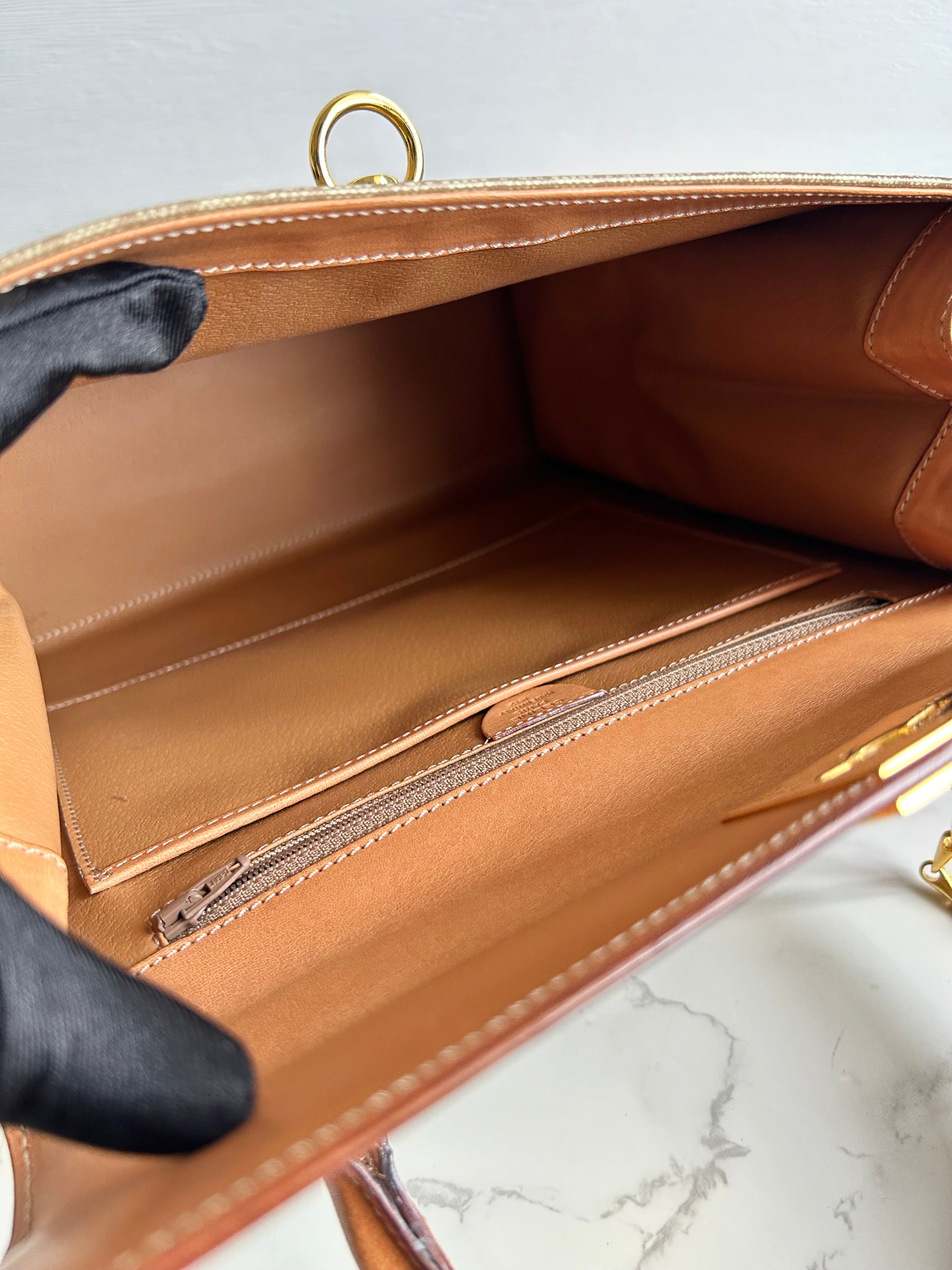 CELINE rare beige old flower Kelly side bag / oblique backpack / handbag