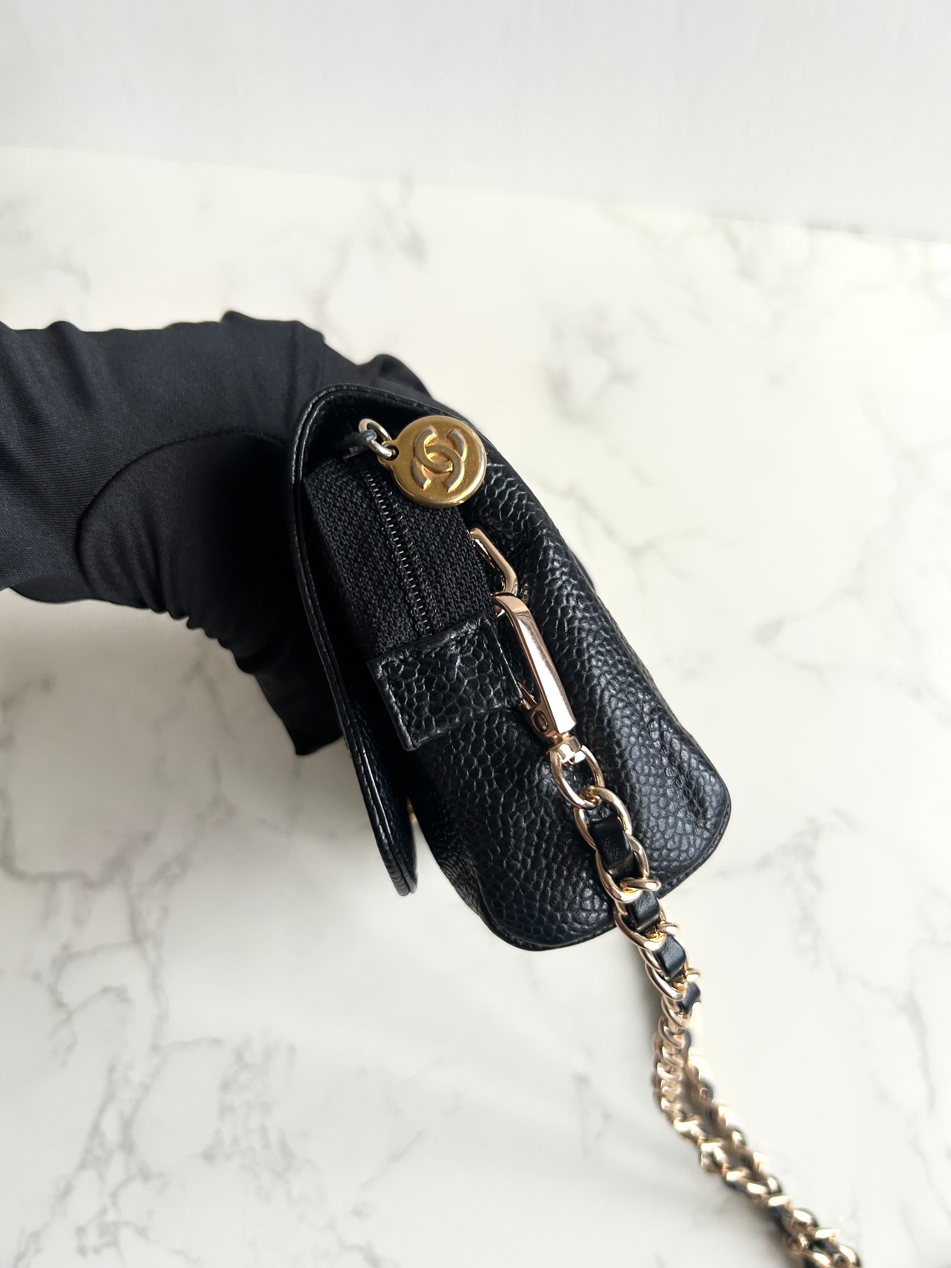 Chanel連鏡子黑金魚子醬皮革包 側背包 斜背包 中古包