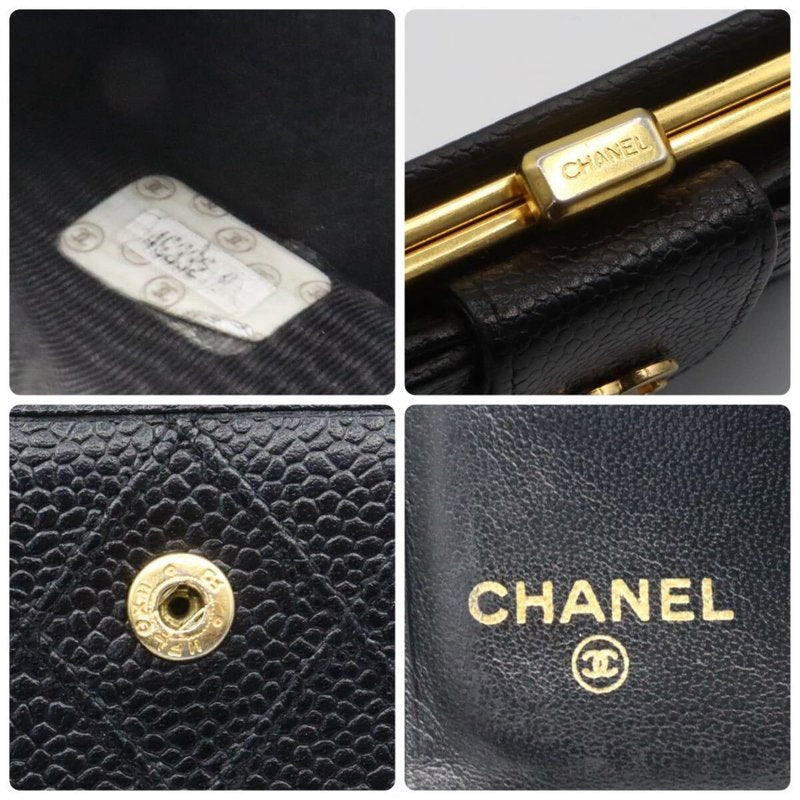 CHANEL rare gold buckle black caviar cowhide leather short wallet / wallet / purse