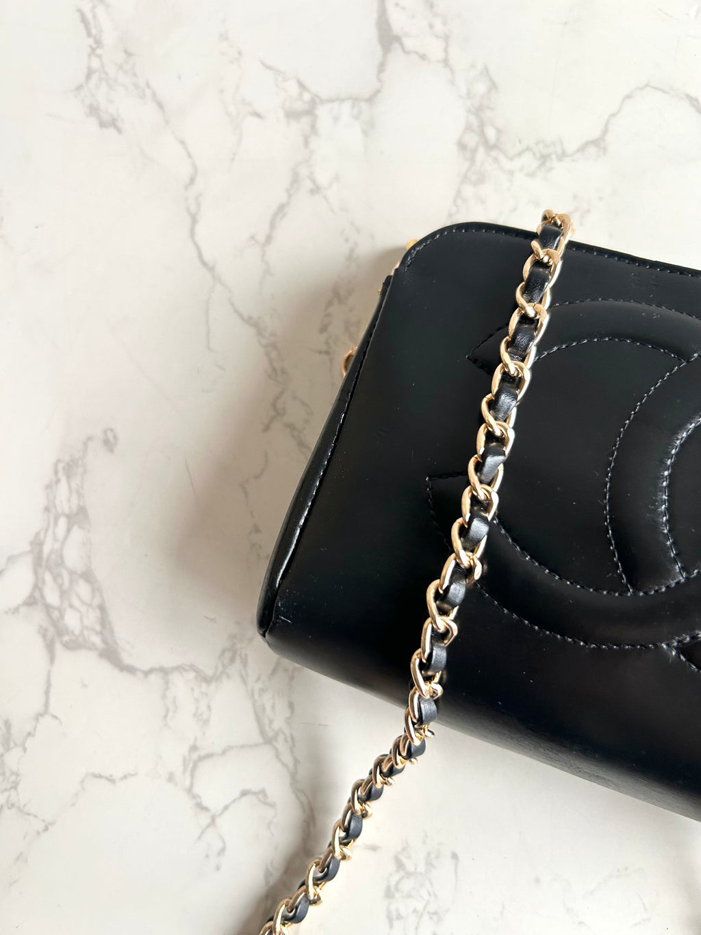 Chanel黑金色皮革斜背包 單肩包 側背包 中古包