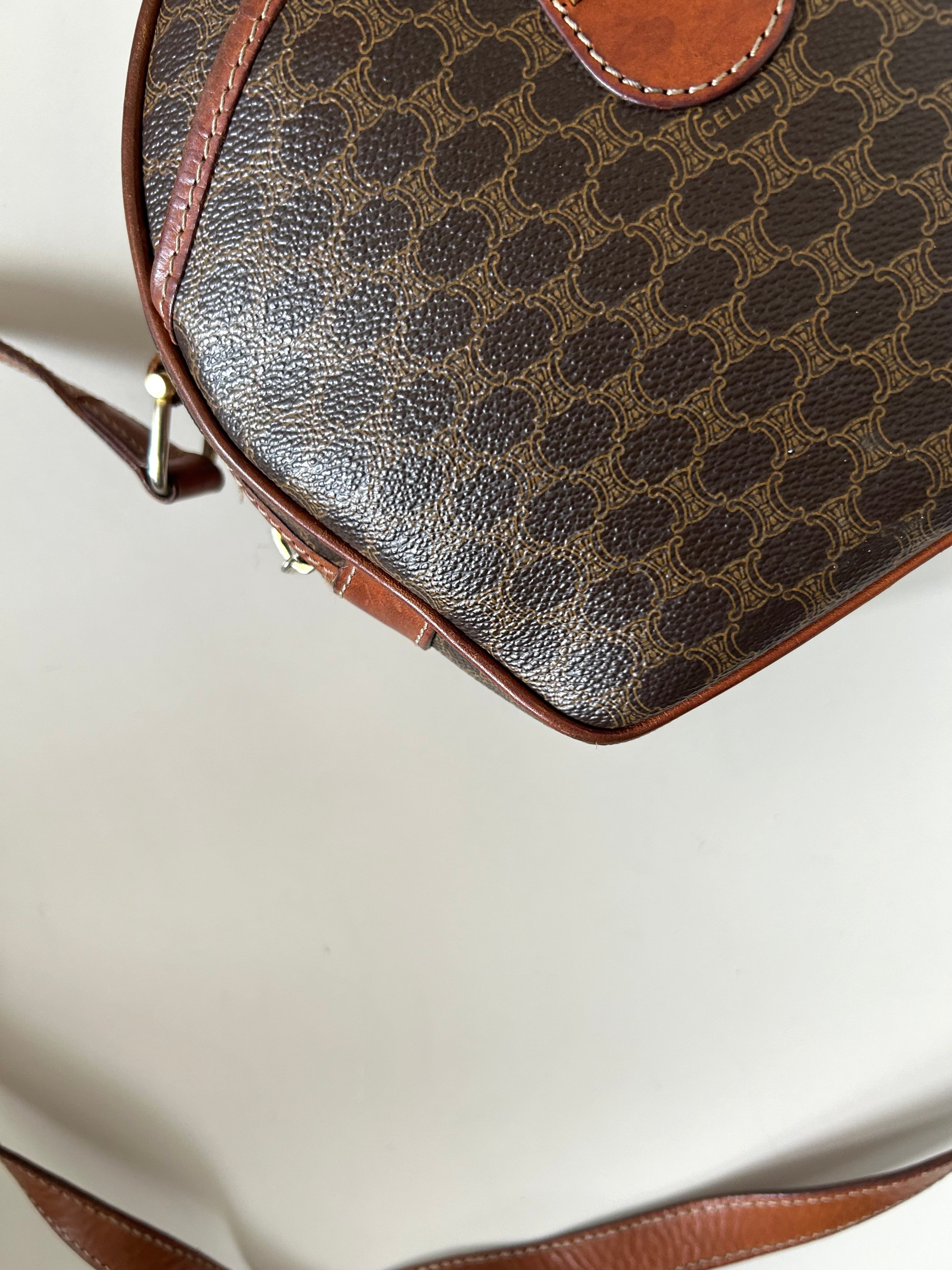CELINE rare coffee-colored old flower small shell box bag/side backpack/oblique backpack