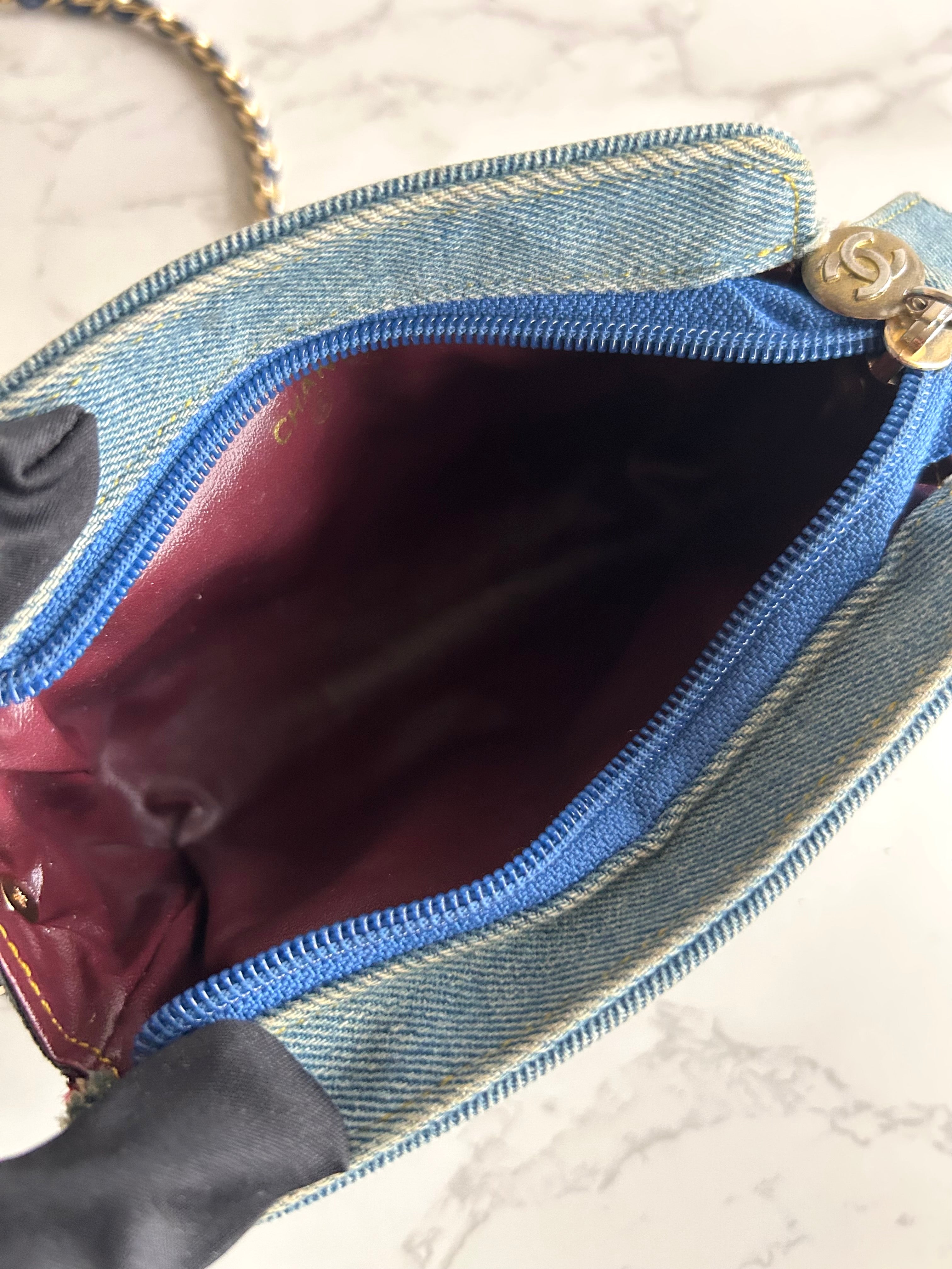 Extremely Rare Used Chanel Two-Way Topstitched Denim Bag Shoulder Bag Crossbody Bag