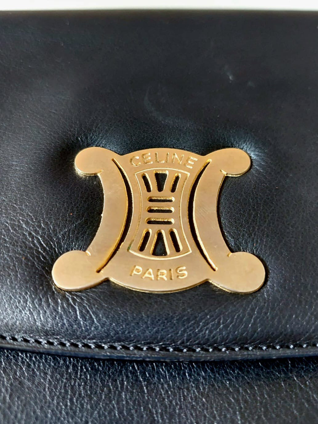 CELINE black leather gold Arc de Triomphe buckle envelope small bag / side bag / oblique bag 