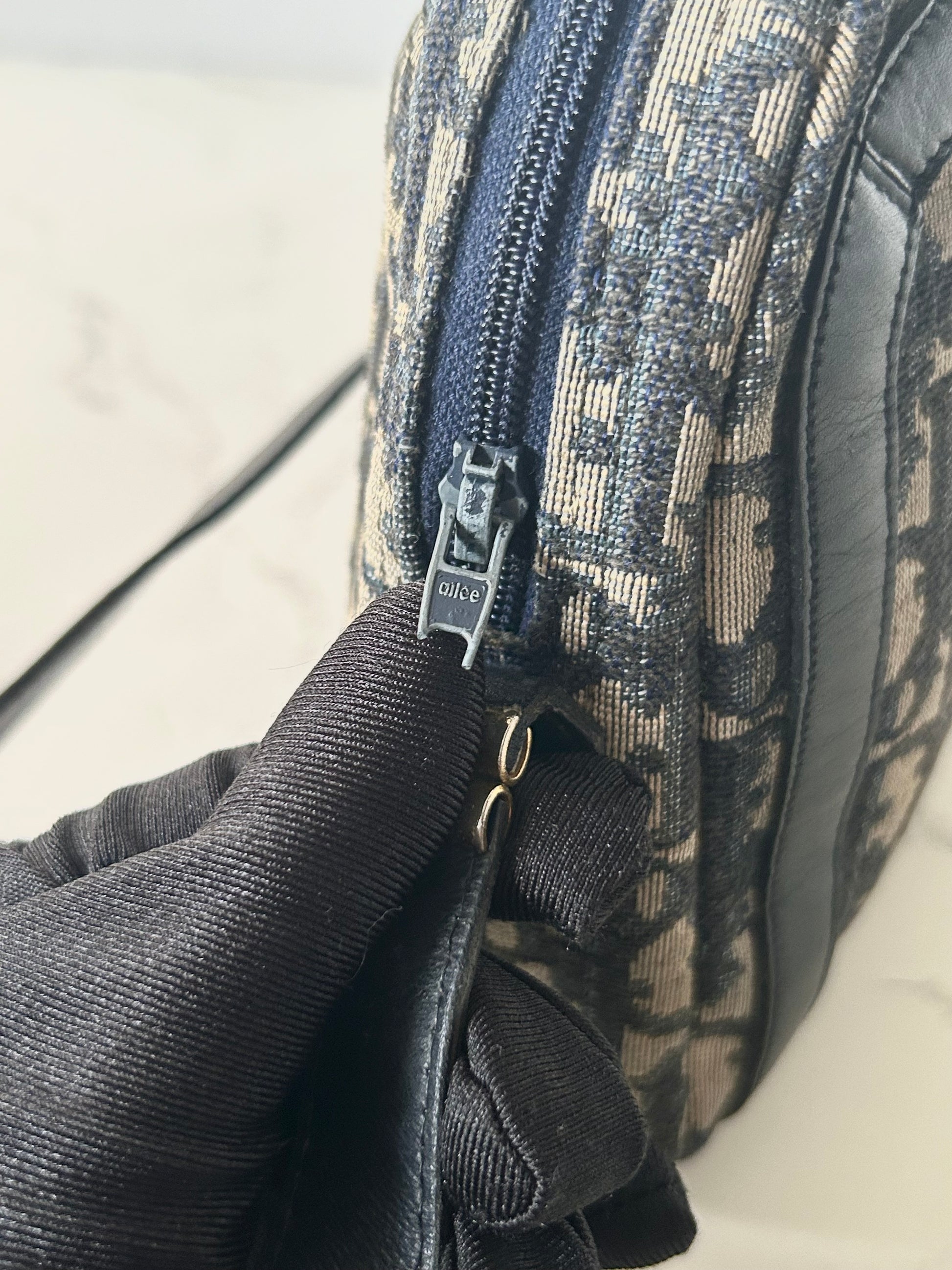 CHRISTIAN DIOR dark blue monogram shoulder bag/side bag/oblique bag