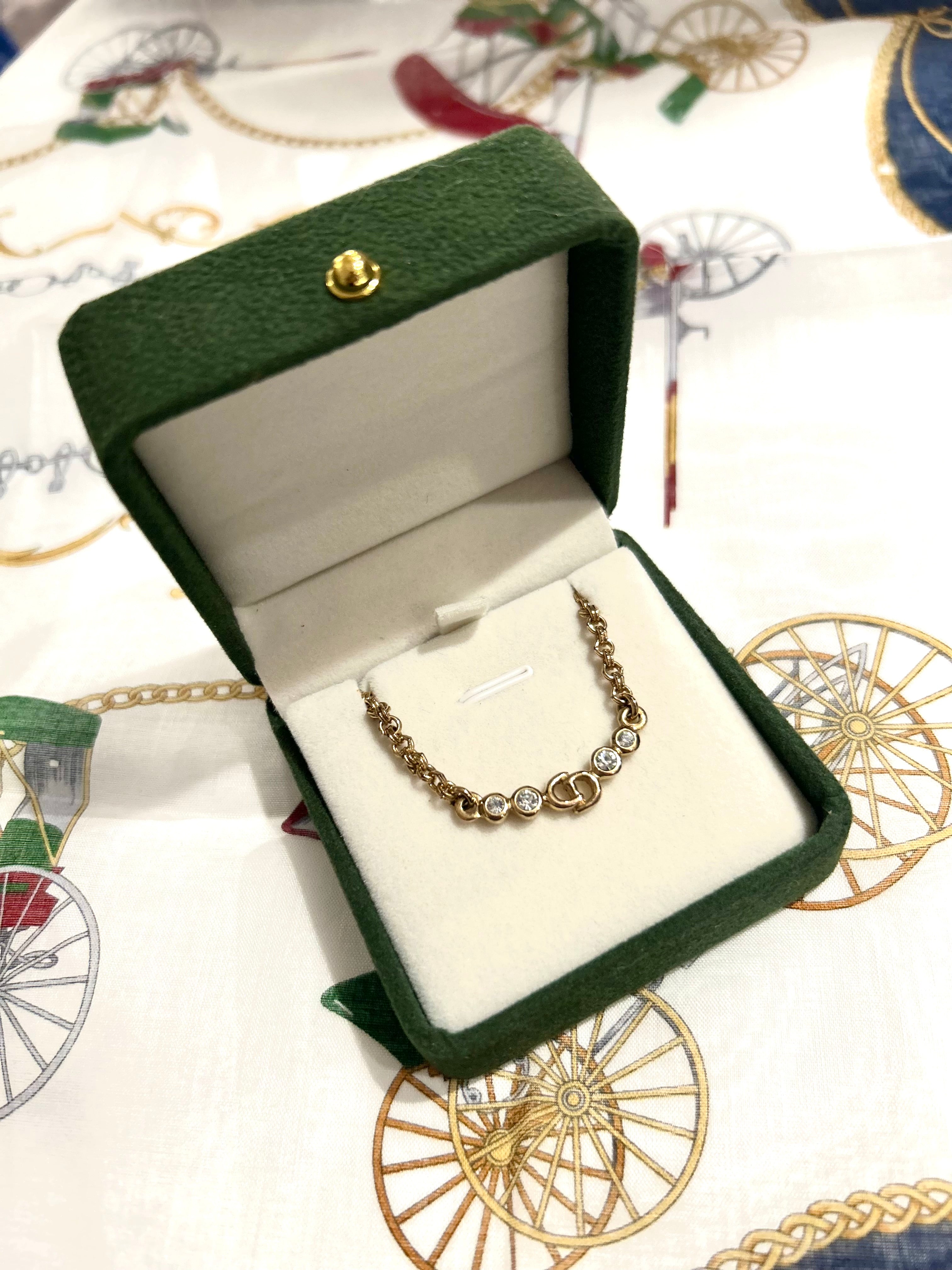 CHRISTIAN DIOR Water Diamond Gold Clavicle Necklace/Jewelry