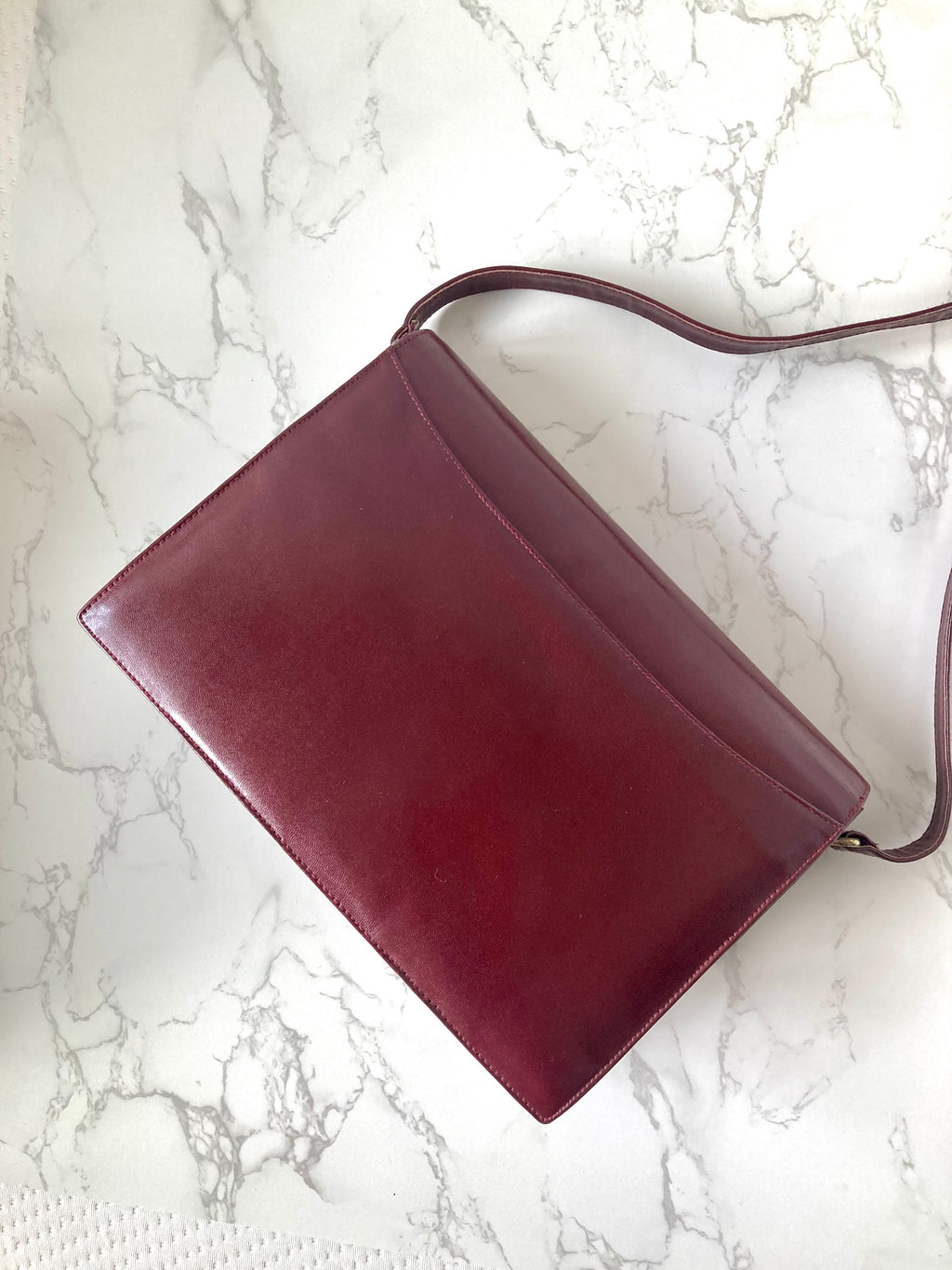 CARTIER Must De Cartier Burgundy Envelope Crossbody / Shoulder Bag
