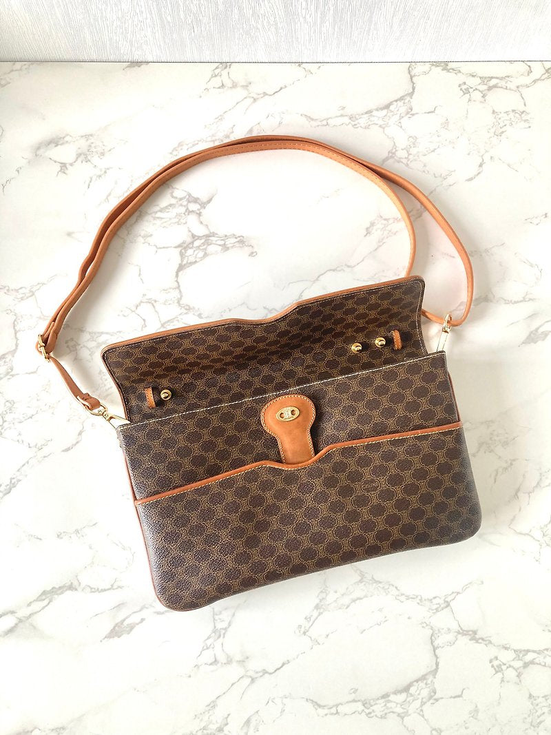 CELINE Brown Old Flower Leather Gold Arc de Triomphe Buckle Small Bag/Side Bag/Messenger Bag