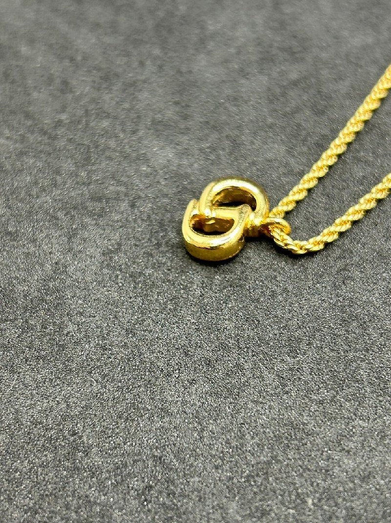 CHRISTIAN DIOR 金色簡約條紋LOGO頸鏈/項鍊/飾品