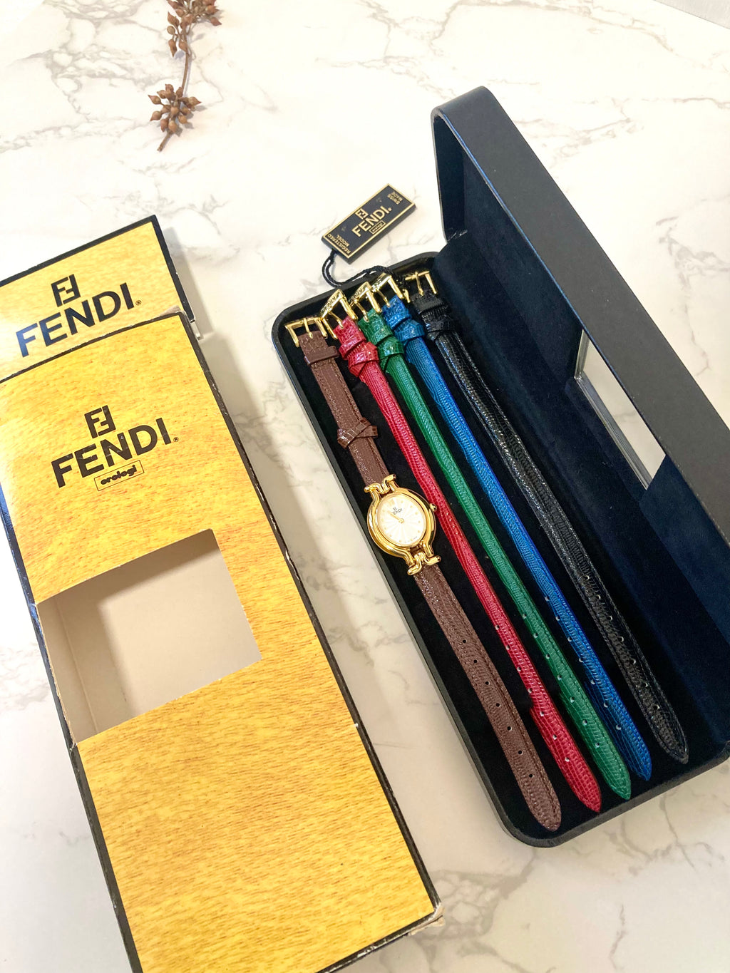 FENDI Brand New Full Set Watch with 5 Changeable Leather Straps