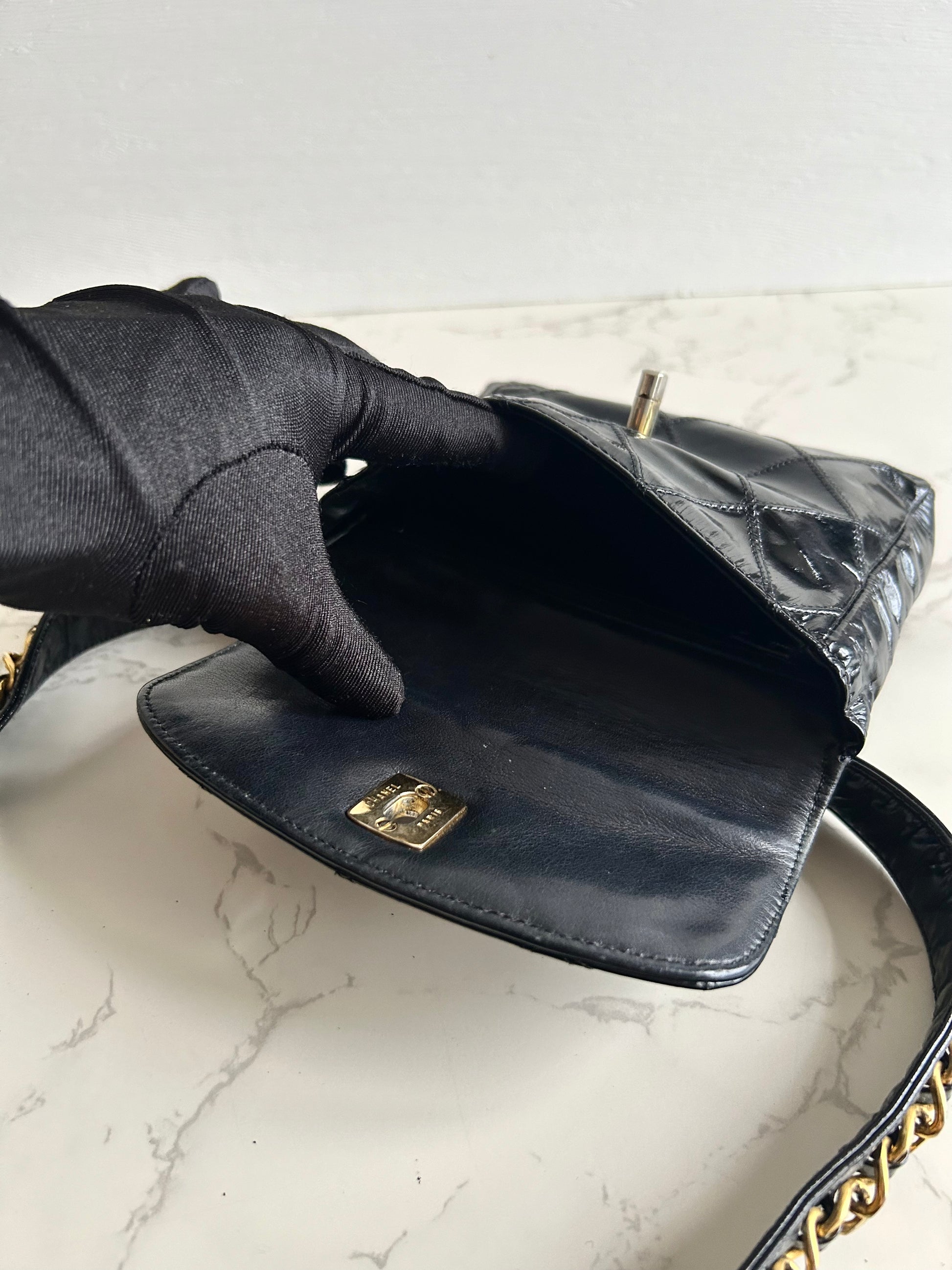 CHANEL rare black leather gold swivel buckle belt bag/side bag/clutch