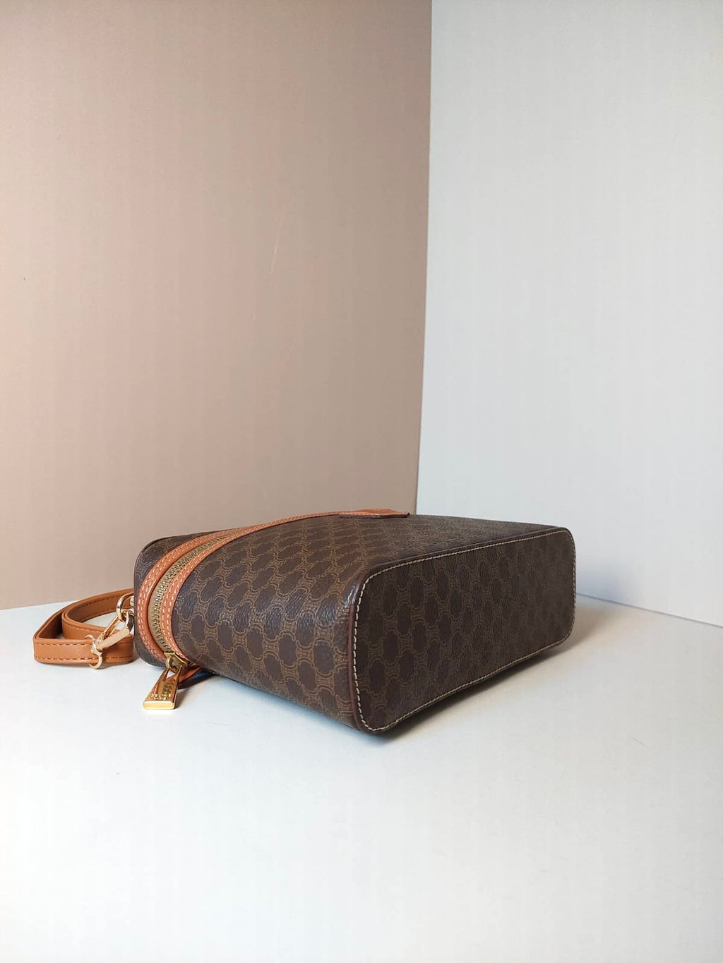CELINE Brown Old Flower Leather Vanity Box Bag/Side Bag/Messenger Bag/Clutch Bag