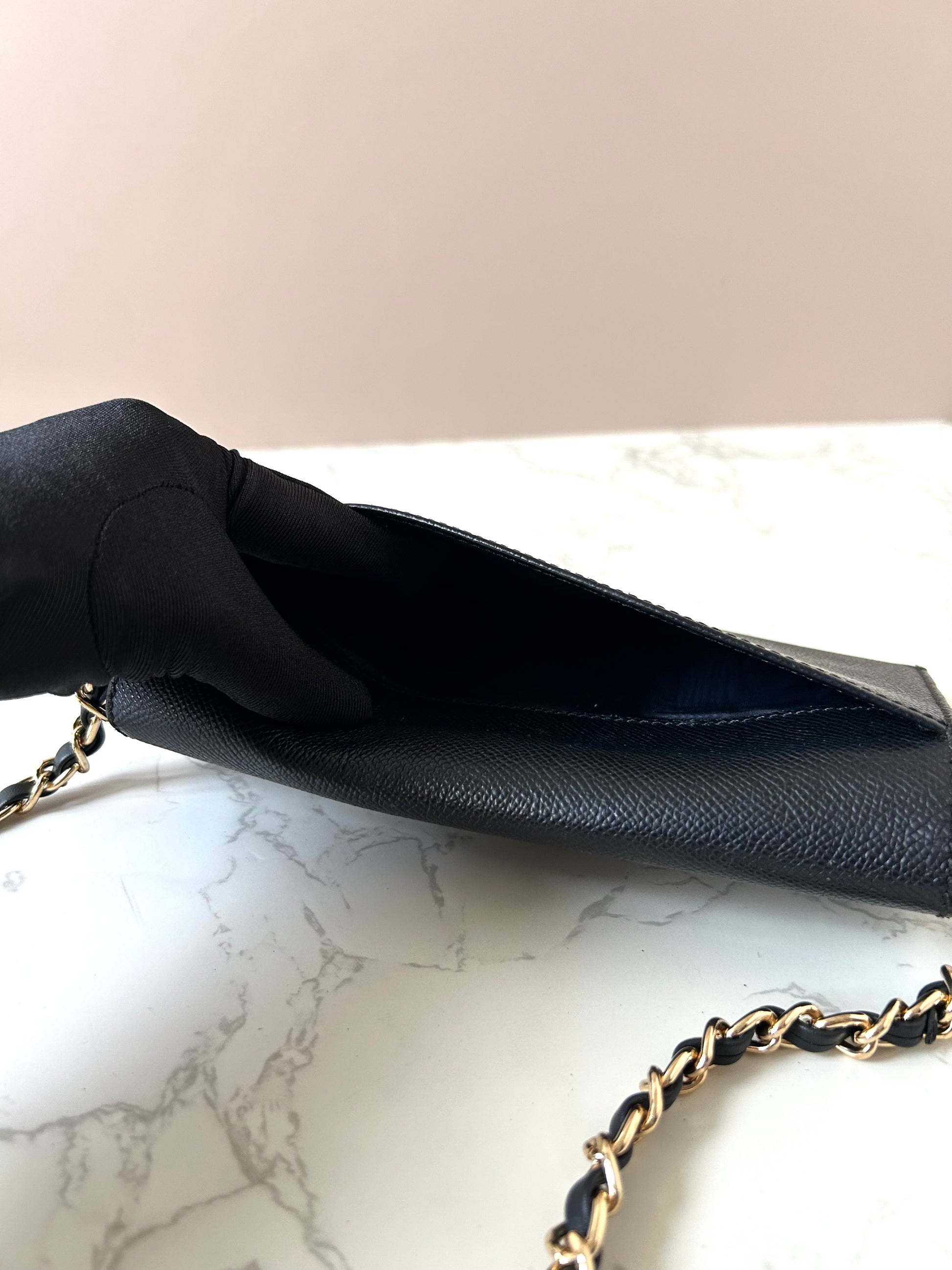 CHANEL Black Gold Caviar Leather Side Bag/Messenger Bag/Long Clip/Wallet