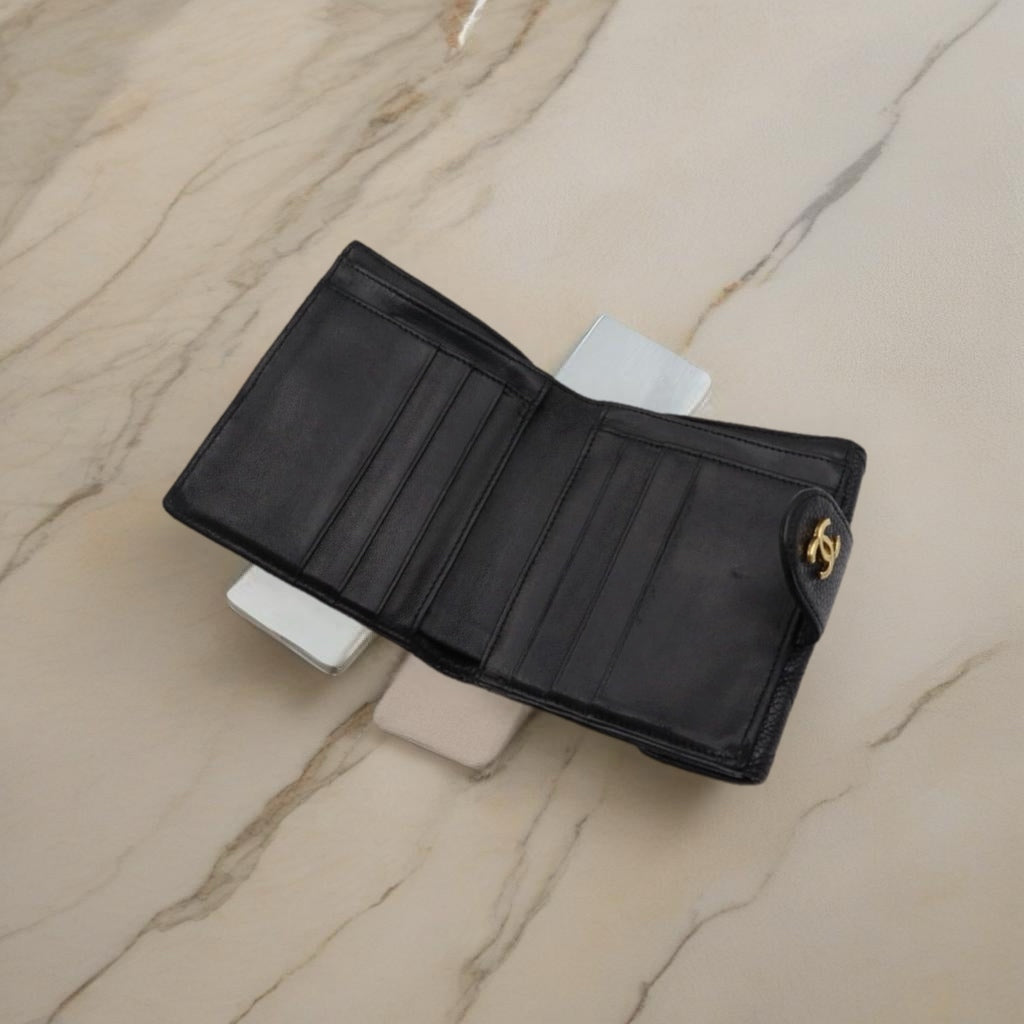 CHANEL rare double-sided gold buckle black caviar cowhide leather short wallet / small wallet / wallet
