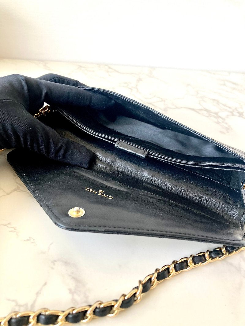 CHANEL Black Gold Buckle Envelope Small Bag/Side Bag/Messenger Bag/Clutch Bag/Mid-Length Wallet
