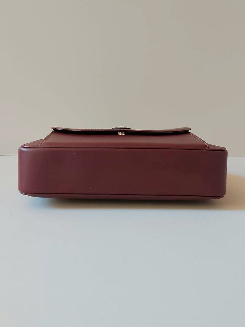 CARTIER MUST DE rare burgundy red flap small crossbody bag / side bag / shoulder bag
