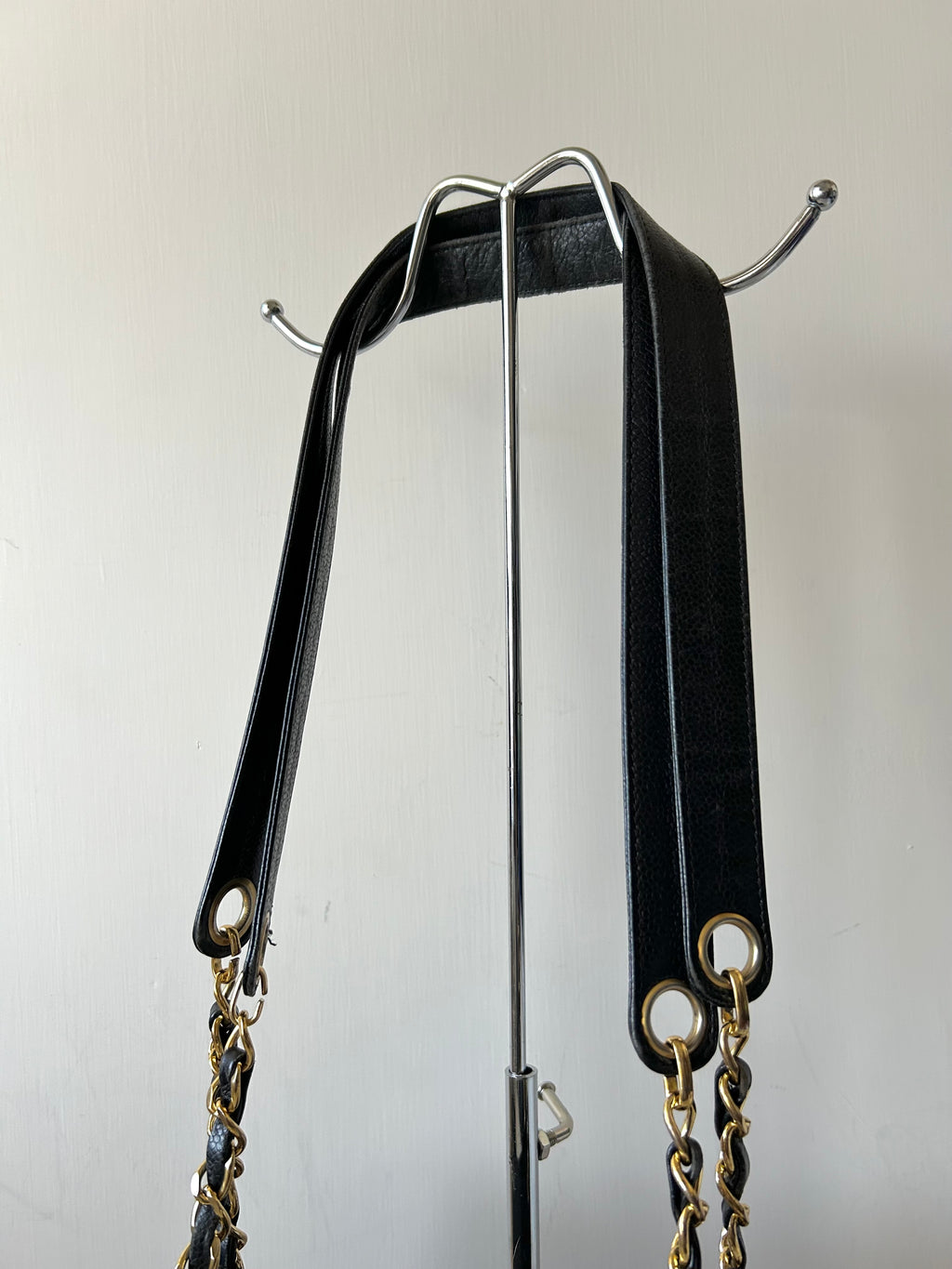 CHANEL black caviar leather chain tote bag / side bag