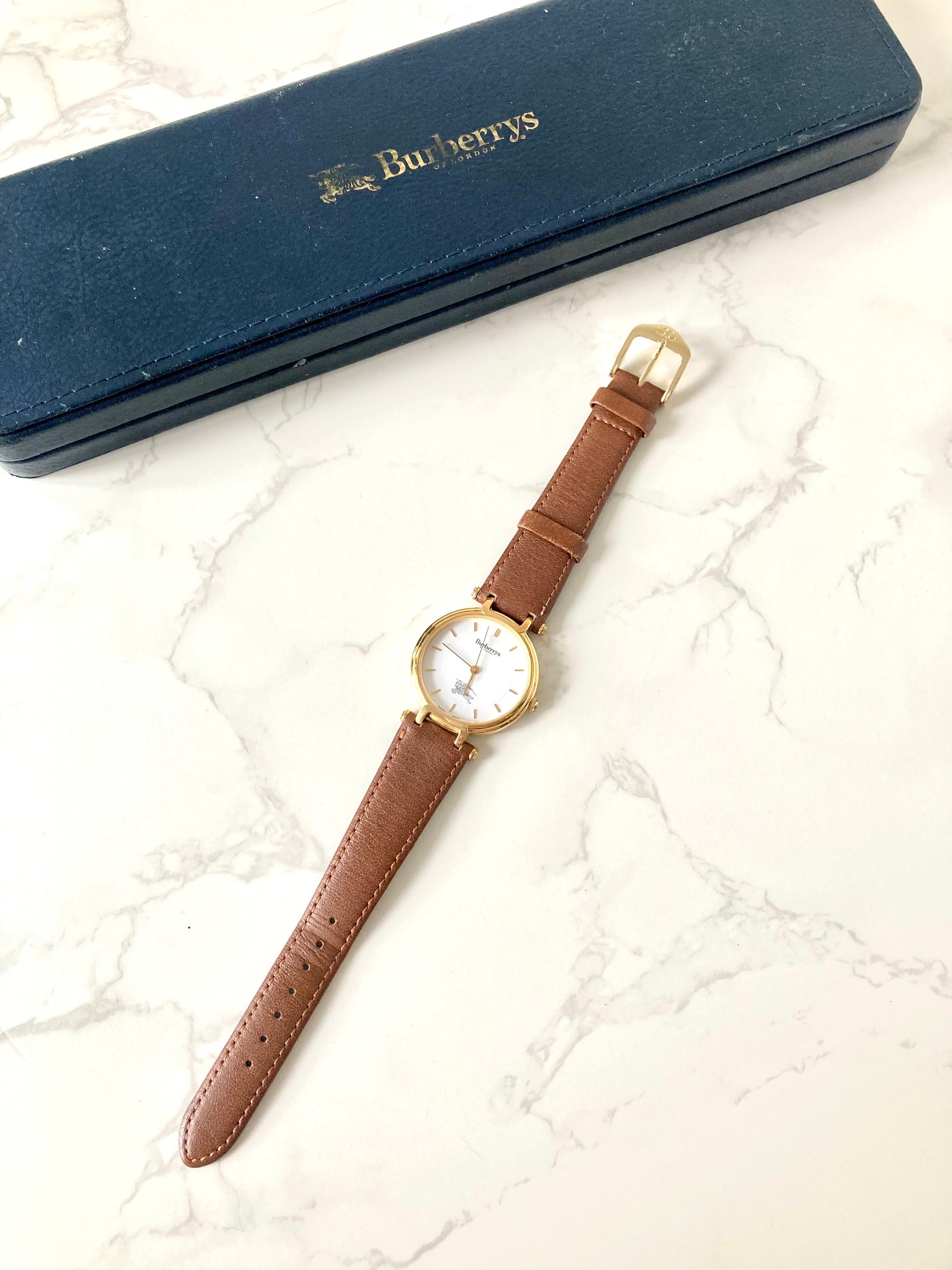 BURBERRYS Horse Carriage Classic Brown Leather Unisex Watch