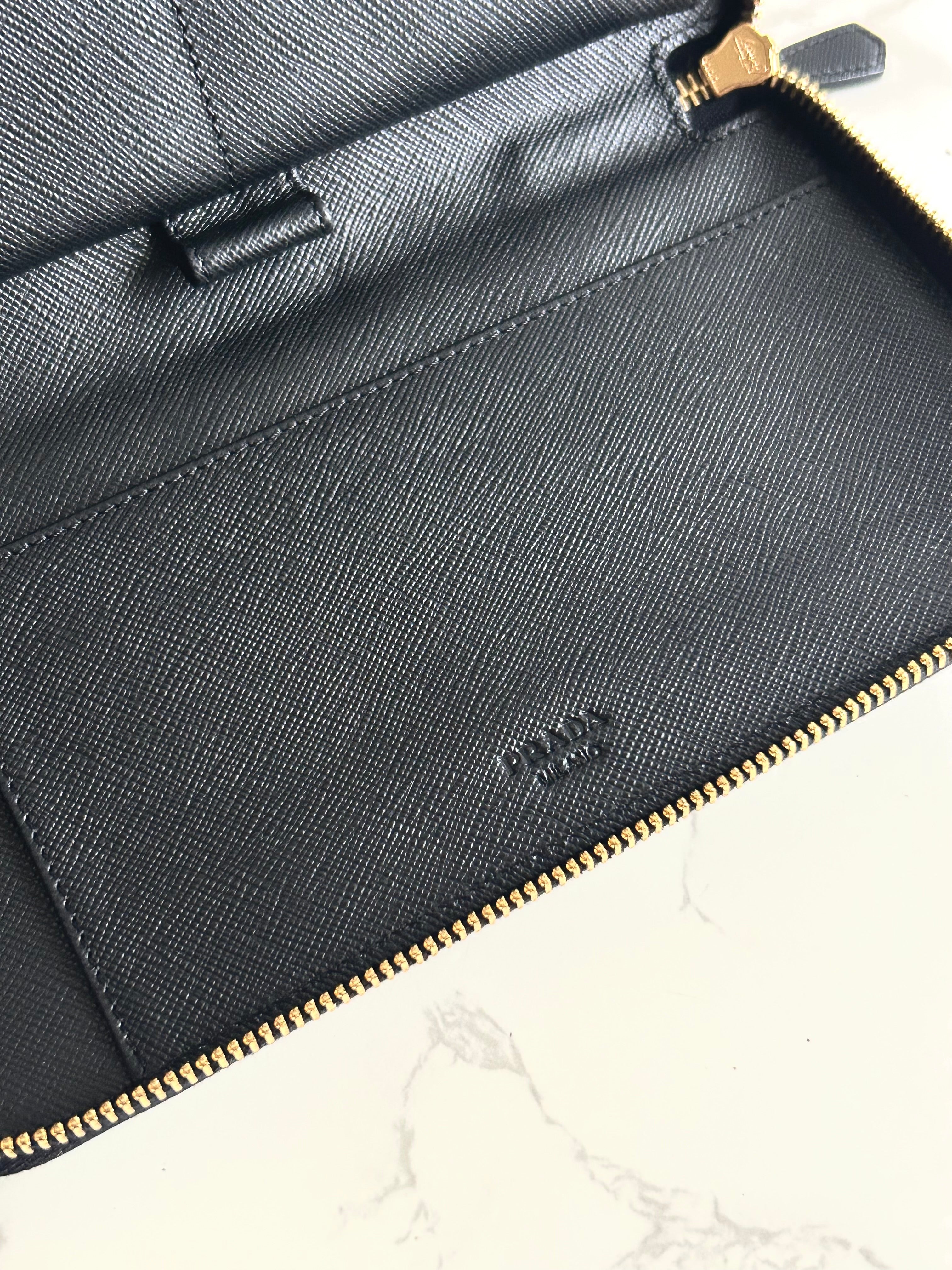 PRADA black gold triangle cowhide leather zipper long wallet/wallet/purse