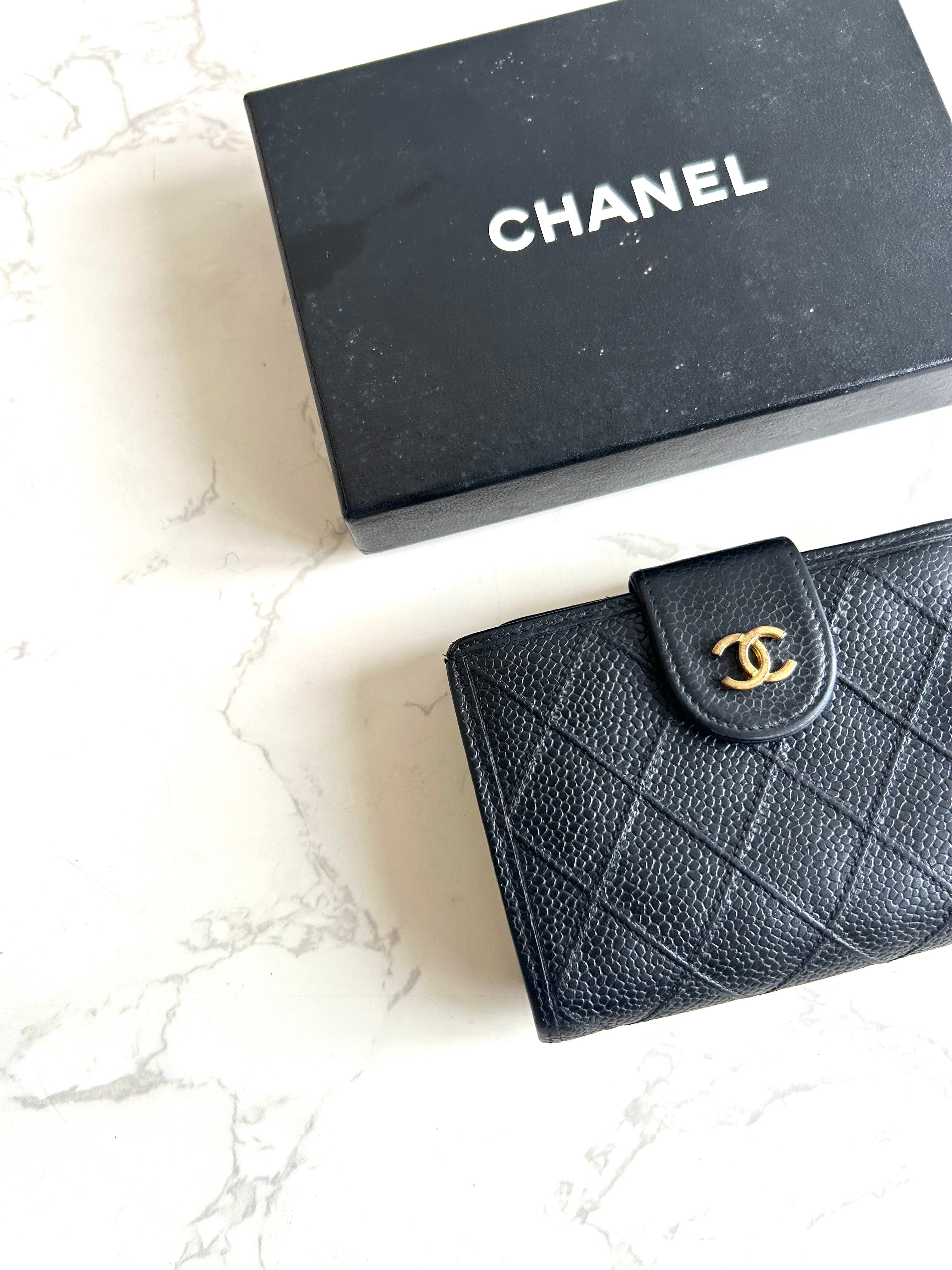 Chanel黑色魚子醬皮革中夾 皮夾 錢包 短夾 中古包