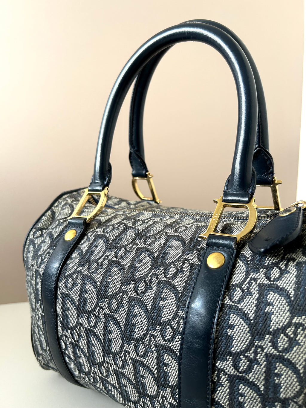 CHRISTIAN DIOR 稀有深藍色老花皮革小波士頓圓桶包/手提包