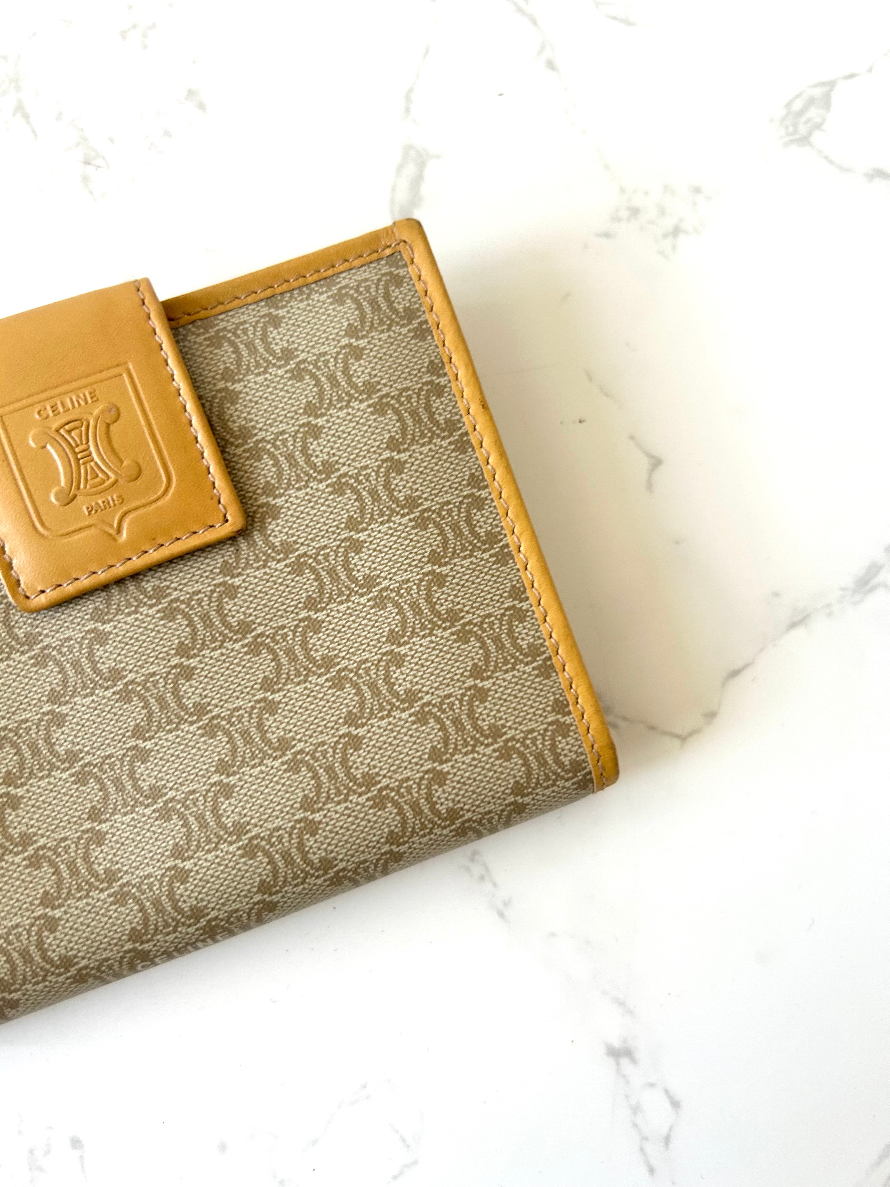 CELINE Beige Brown Presbyopia Arc de Triomphe Short Wallet/Purse/Wallet