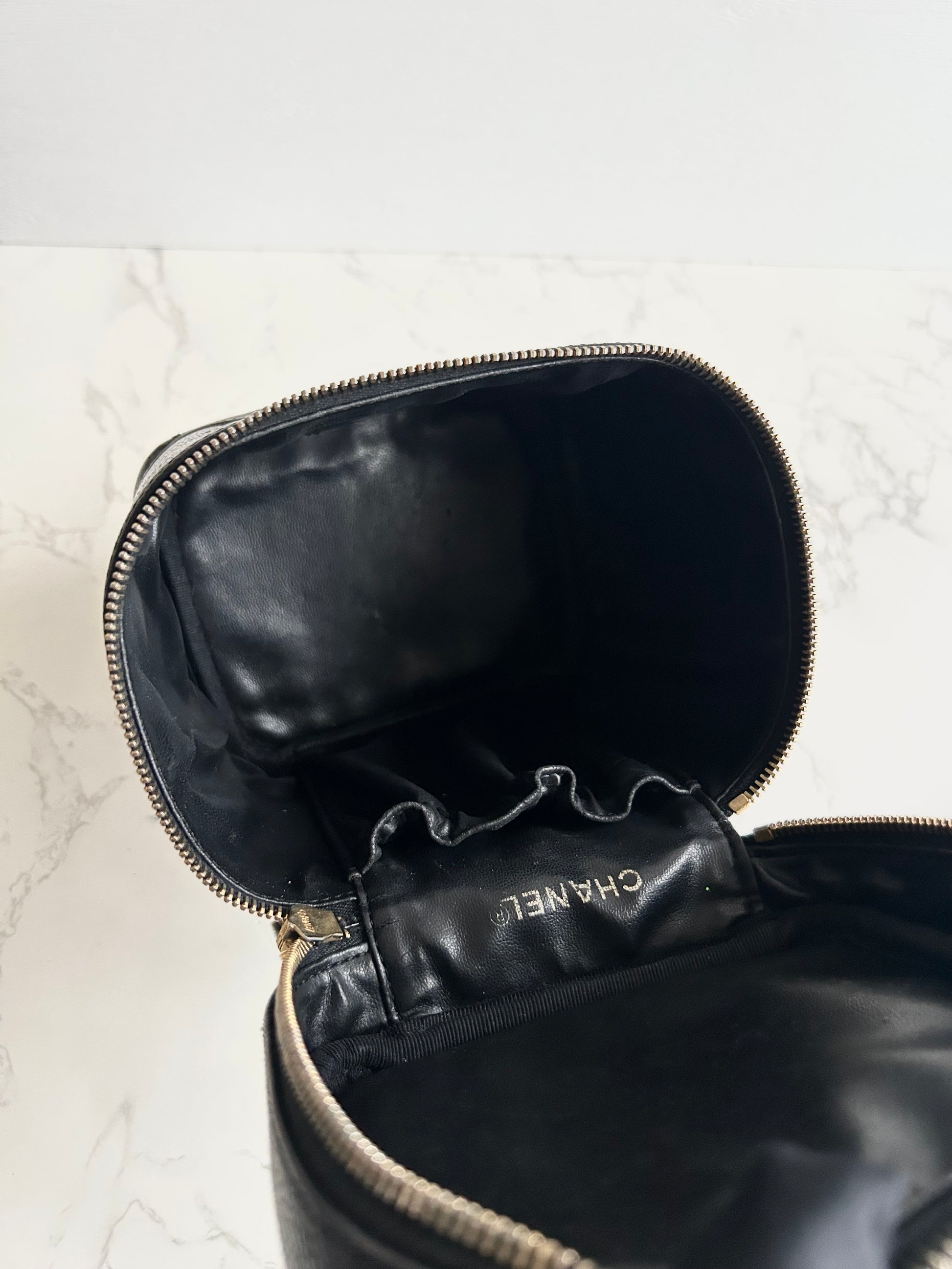 Chanel黑色魚子醬Vanity Box盒子包/斜背包/側背包