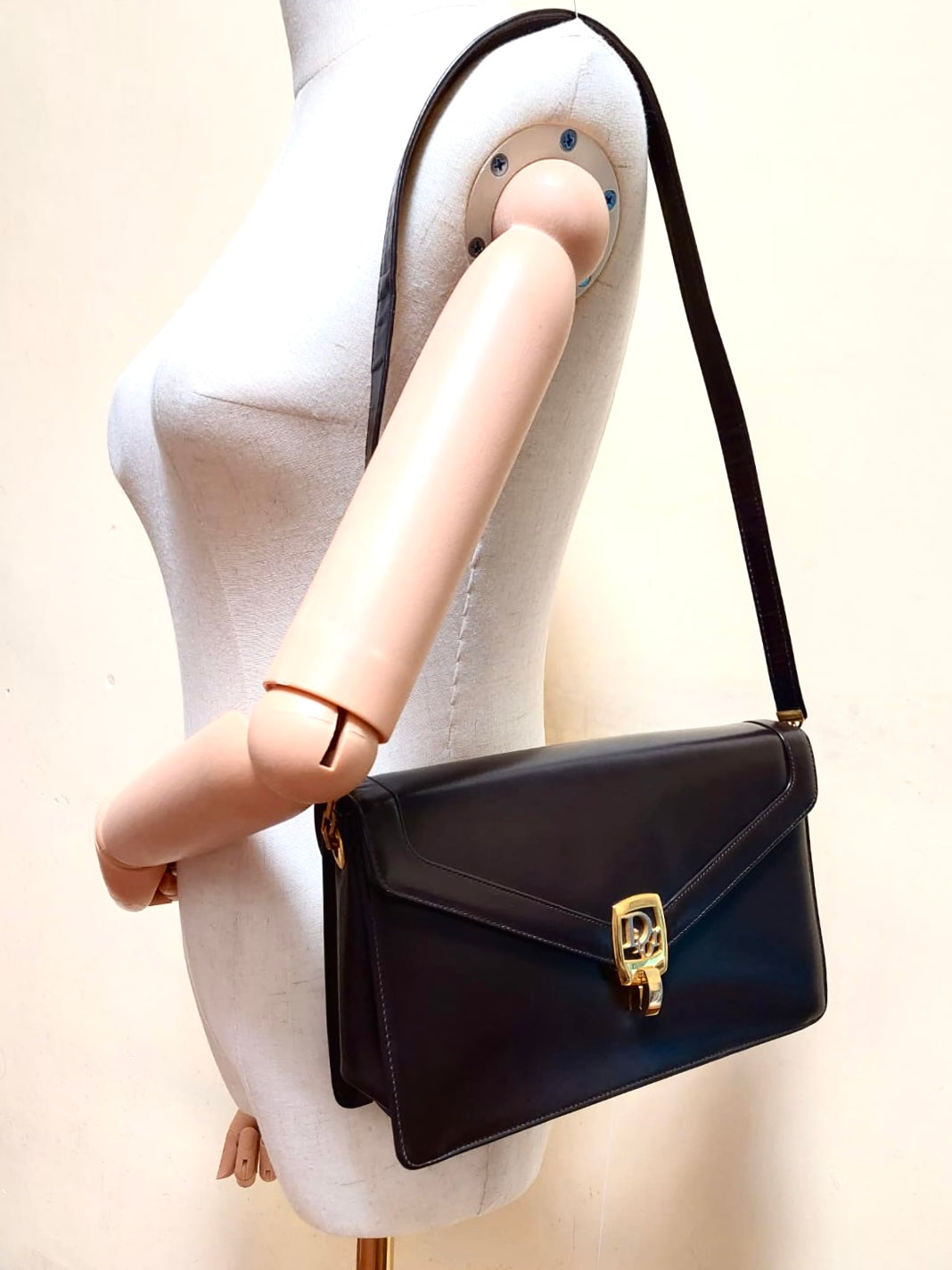 CHRISTIAN DIOR Rare Brown Leather Accordion/Envelope Bag/Shoulder Bag