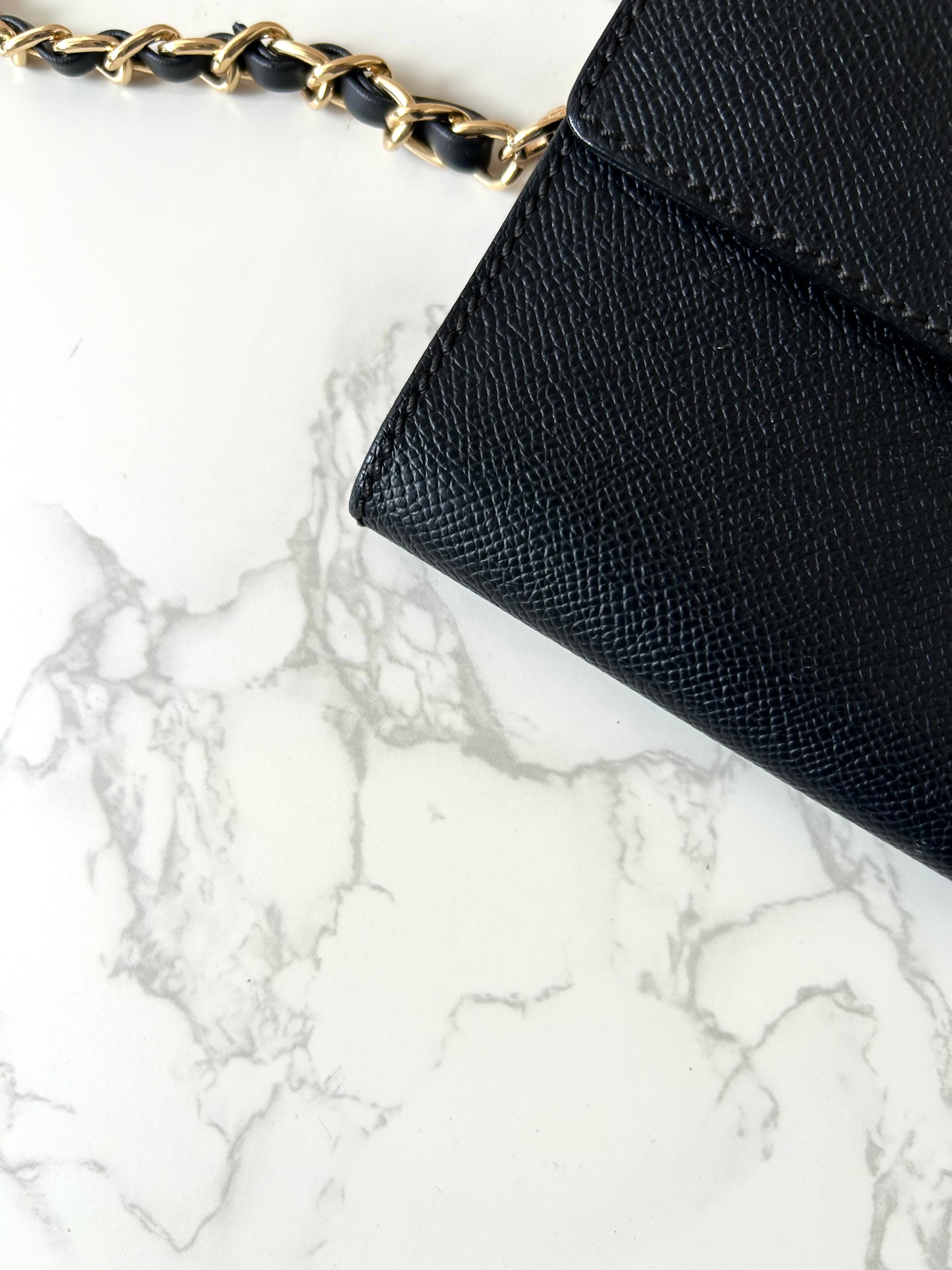 CHANEL Black Gold Caviar Leather Side Bag/Messenger Bag/Long Clip/Wallet