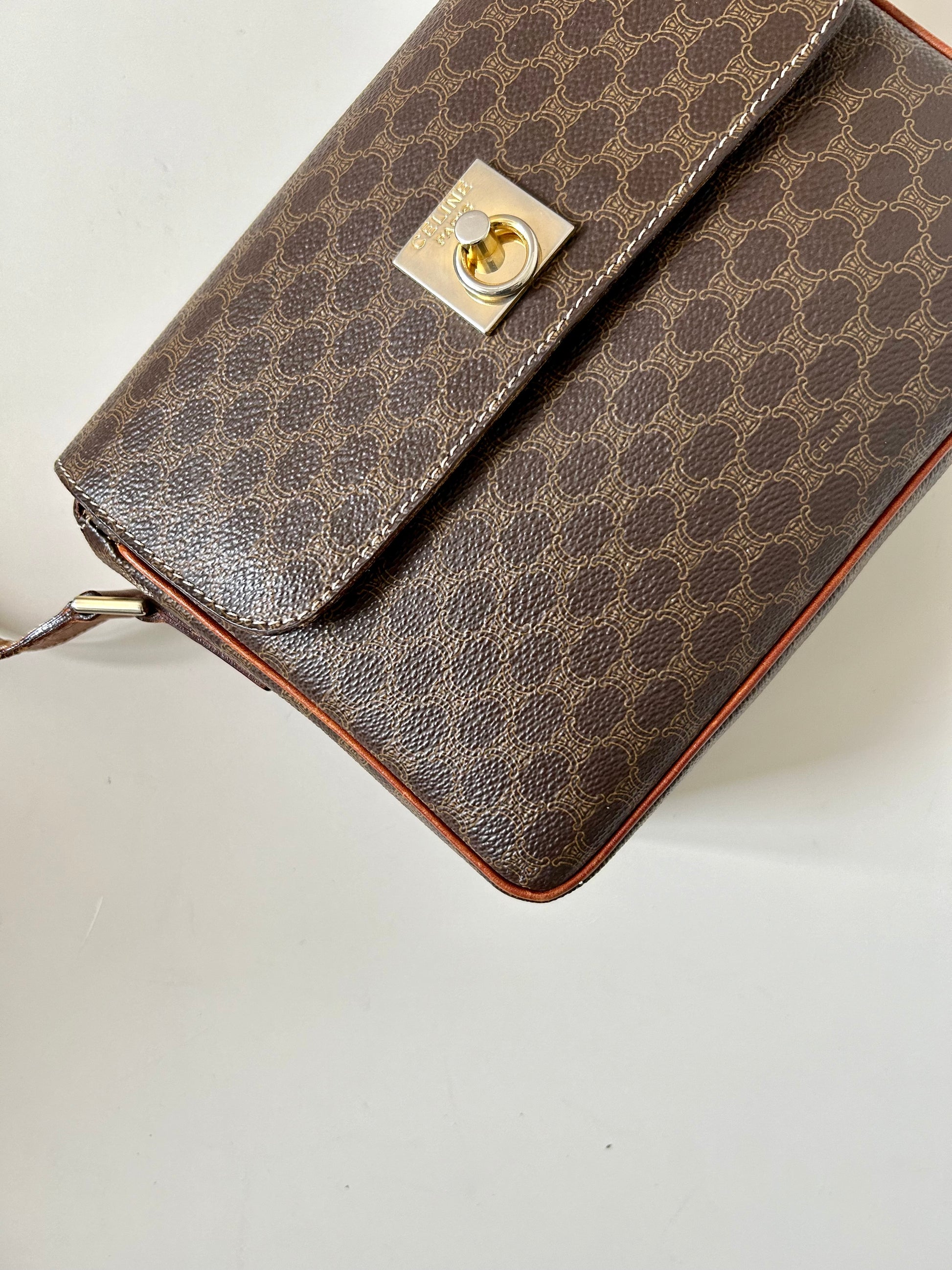 CELINE Brown Old Flower Leather Gold Buckle Small Tofu Box Bag/Side Bag/Messenger Bag