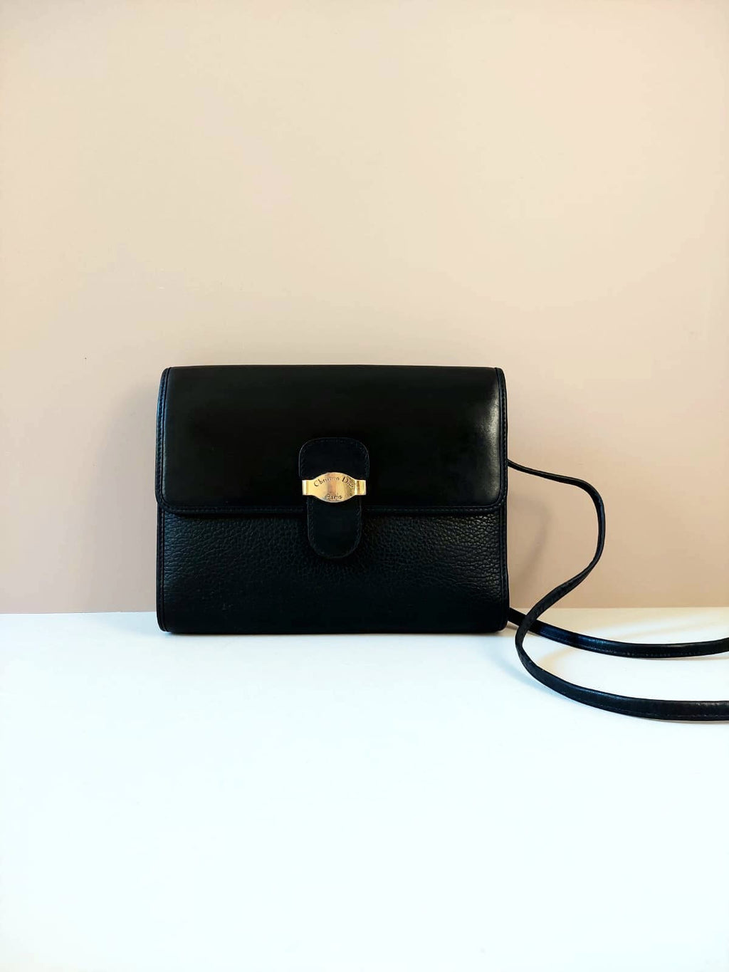 CHRISTIAN DIOR 稀有黑色拼接皮革金扣側背包/斜背包