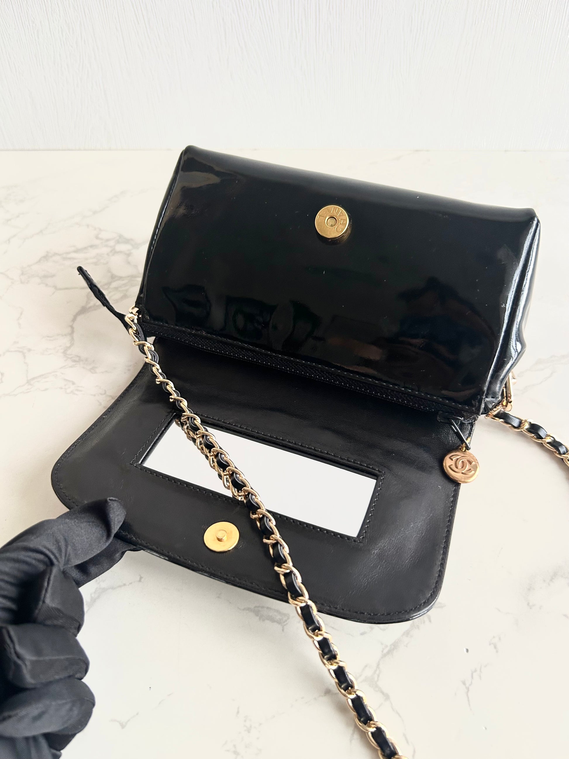 稀有中古Chanel 黑金色連鏡子斜背包 側背包