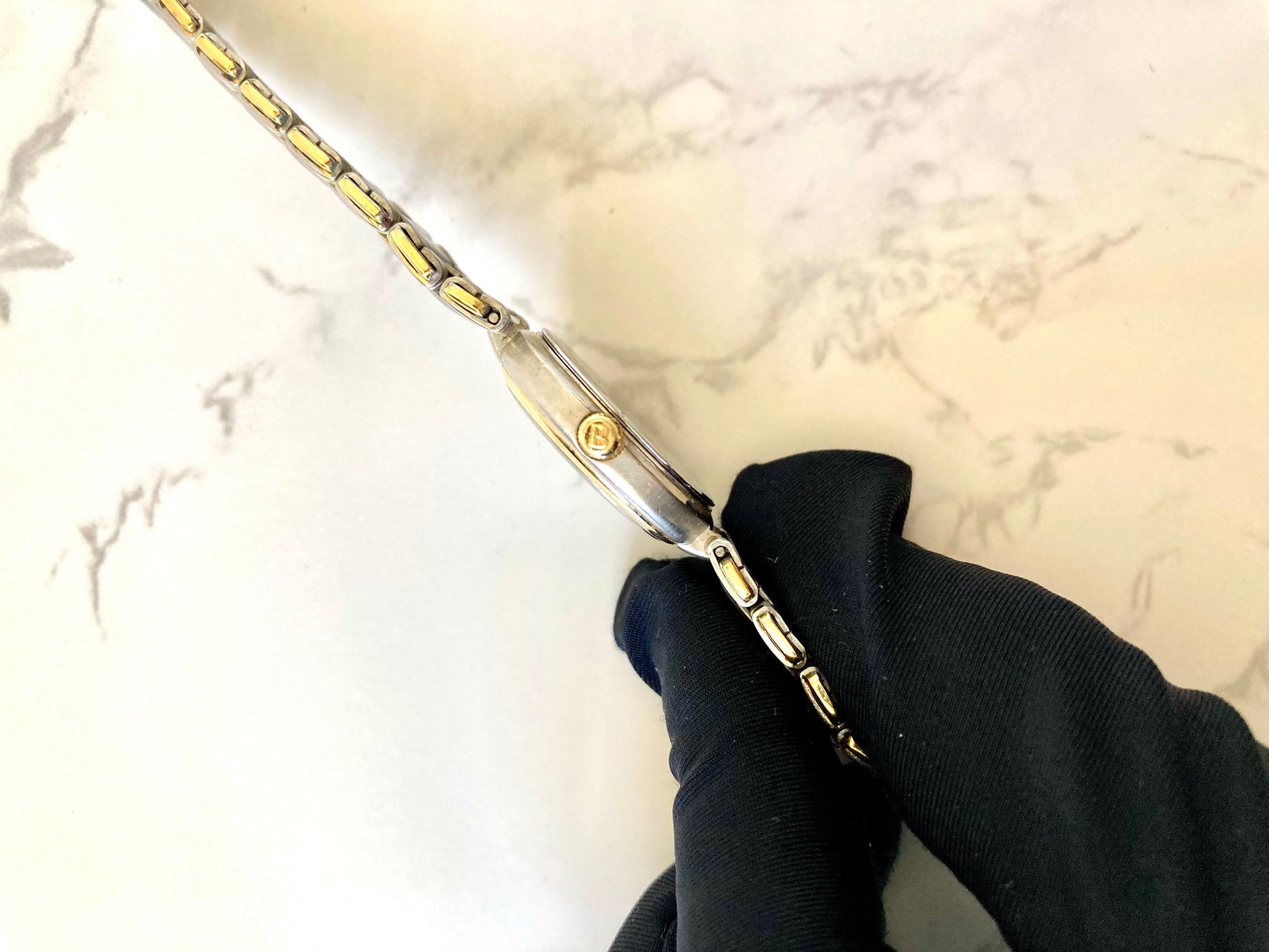 BURBERRY Horse Carriage Quartz Unisex Watch