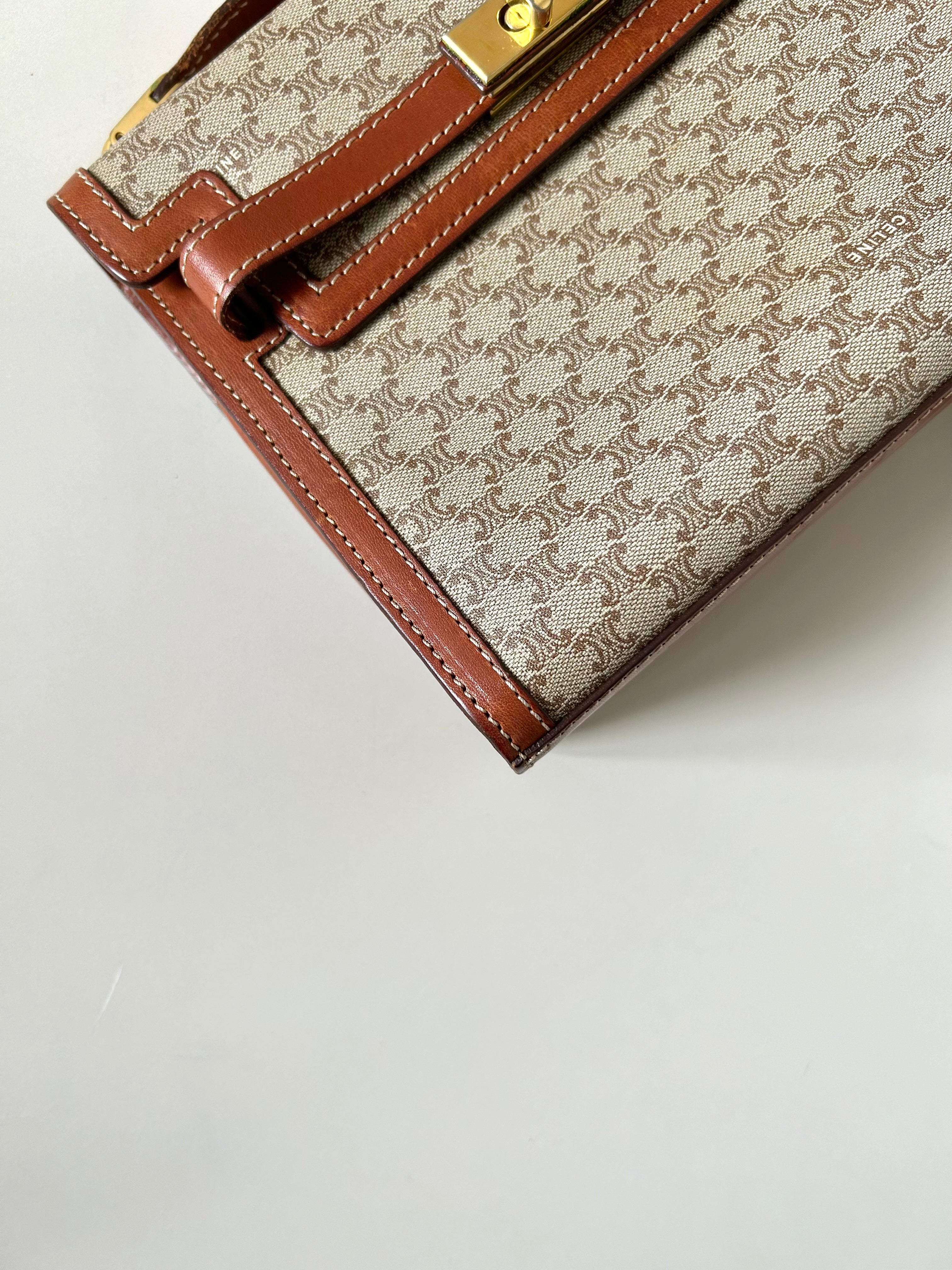 CELINE rare beige old flower Kelly box small bag/side bag/oblique bag