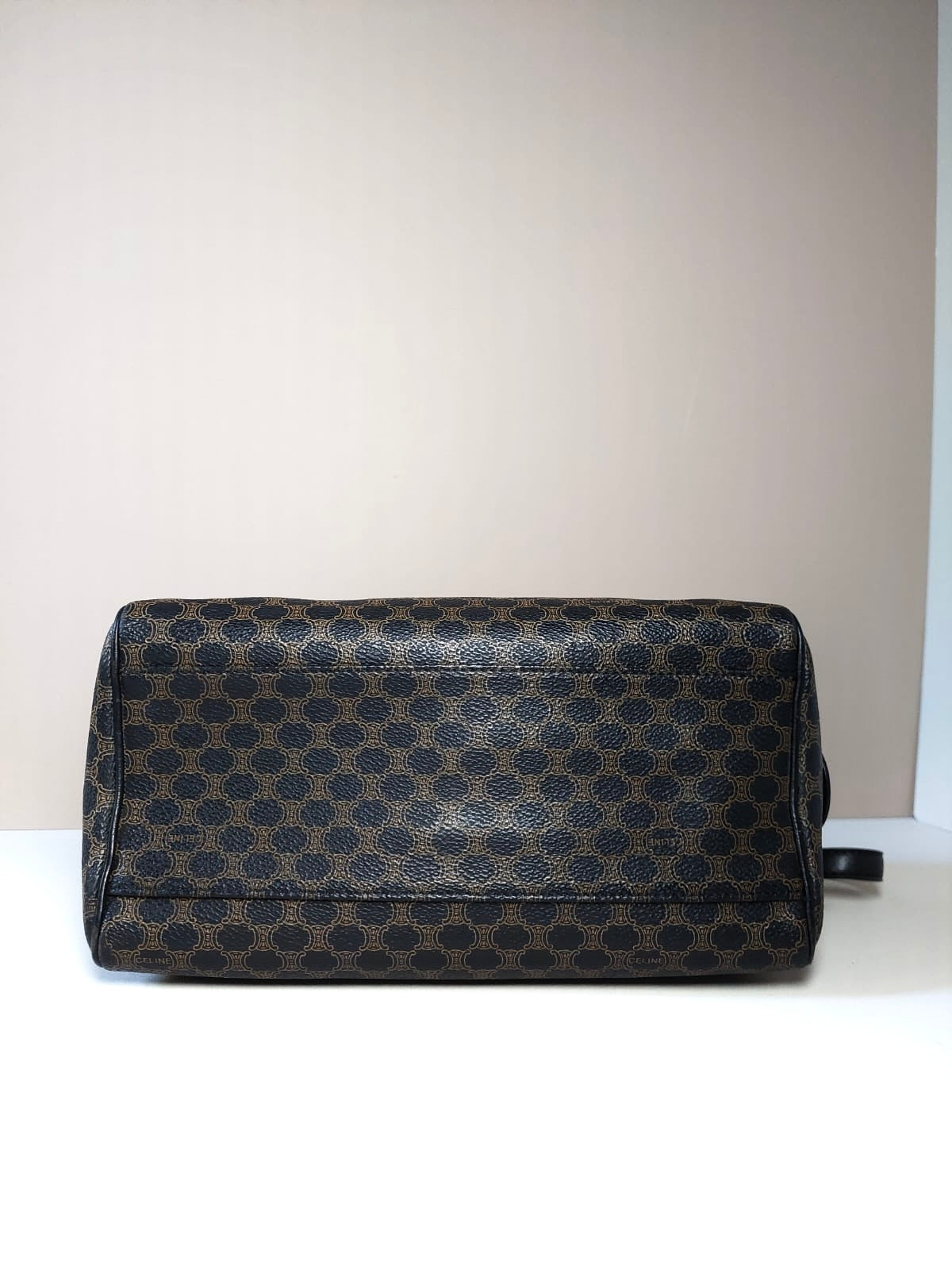 CELINE black old flower leather Boston barrel small bag/side backpack/handbag