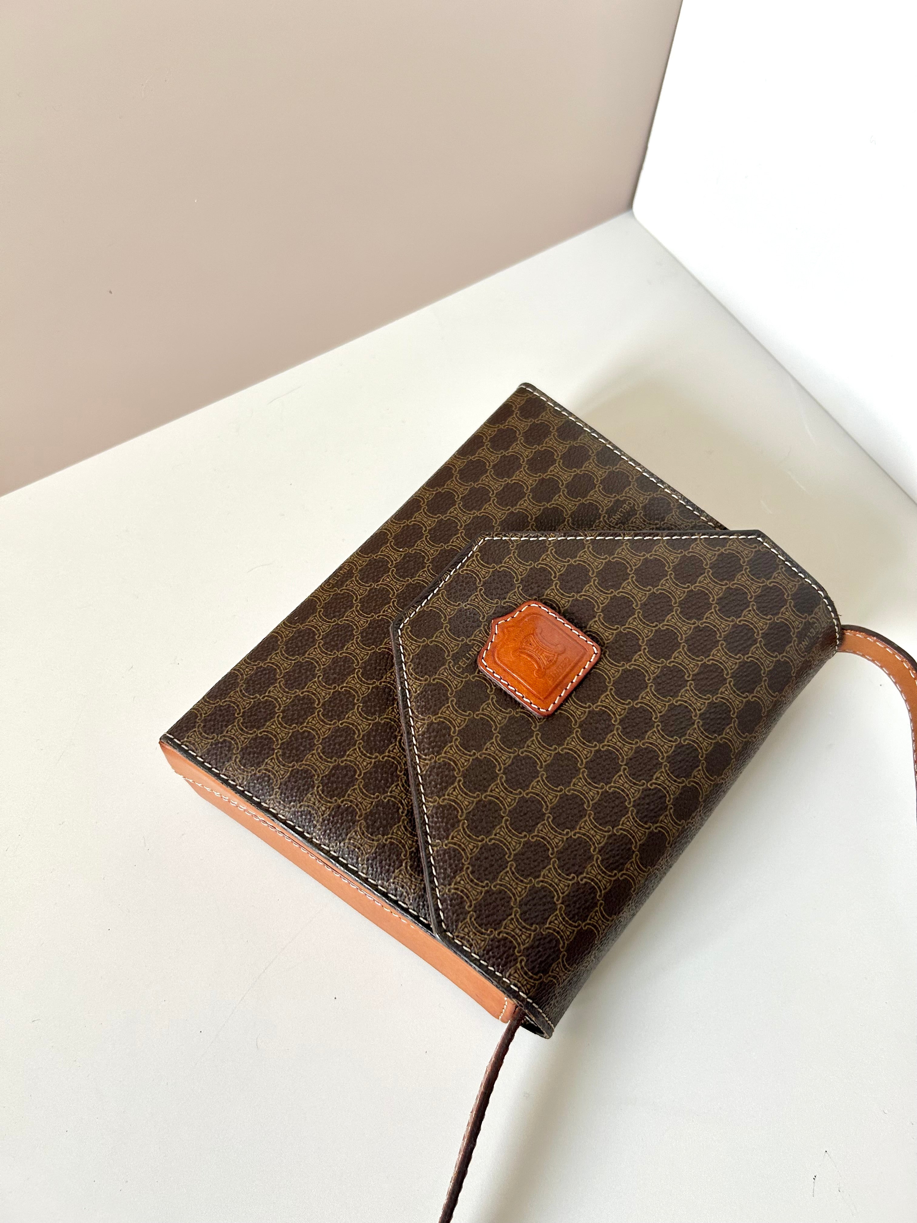 CELINE Brown Old Flower Envelope Box Small Bag/Side Bag/Messenger Bag