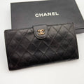 CHANEL 黑色經典小羊皮革長夾/口金錢包